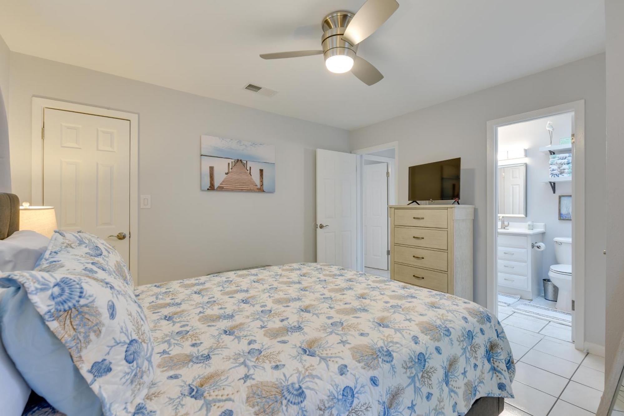 Walton With Patio And Hot Tub! Fort Walton Beach
