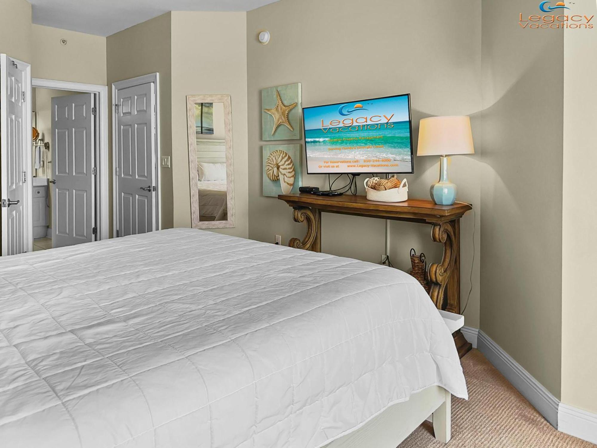 Smp 504 - 3 Bedroom Beachfront - Sleeps 10! Holiday home Fort Walton Beach