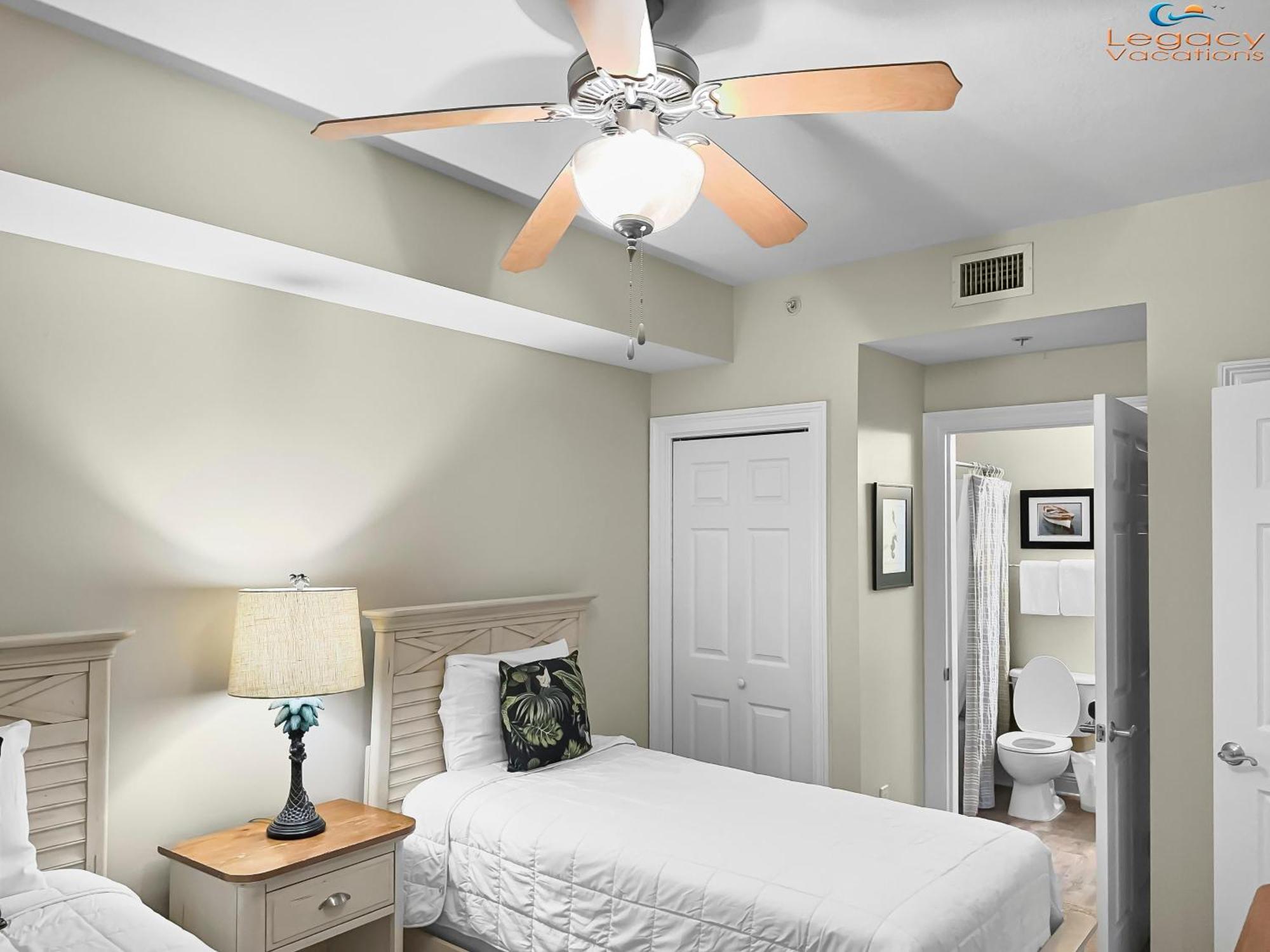 Smp 209 - Large 4 Bedroom Beachfront *