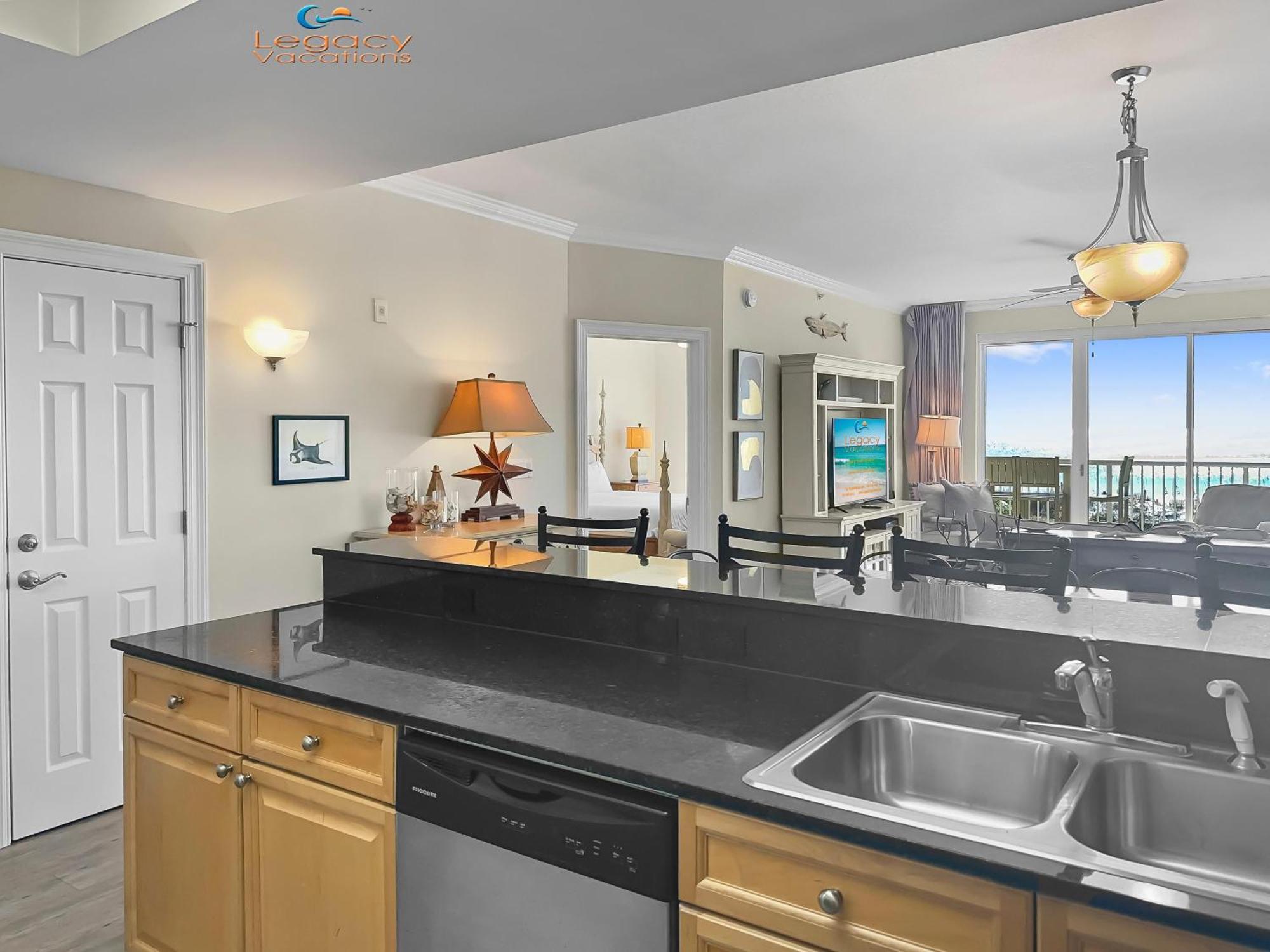 Smp 209 - Large 4 Bedroom Beachfront