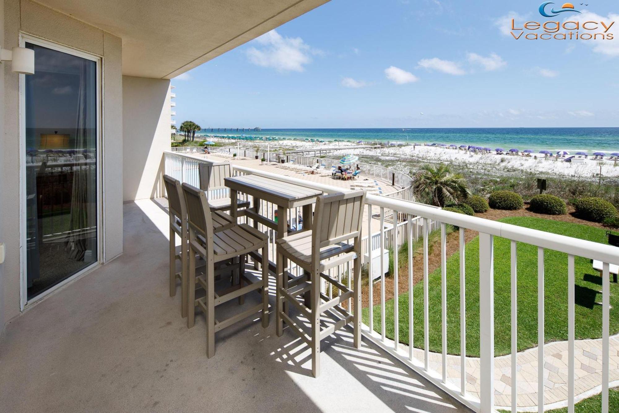 Smp 209 - Large 4 Bedroom Beachfront *