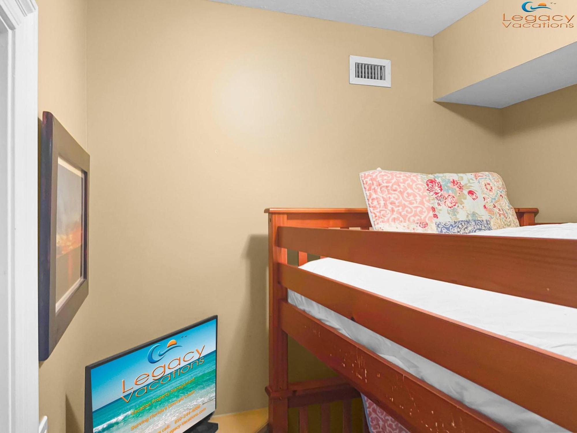 Smp 207- 3 Bedroom Condo-2 Sets Of Service! Fort Walton Beach