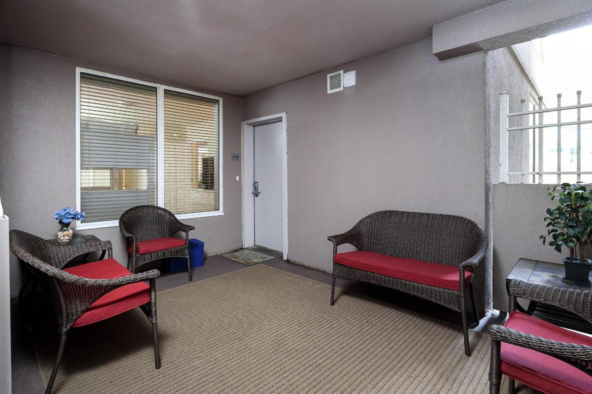 Ip116-3 Bed With Complimentary Service Holiday home