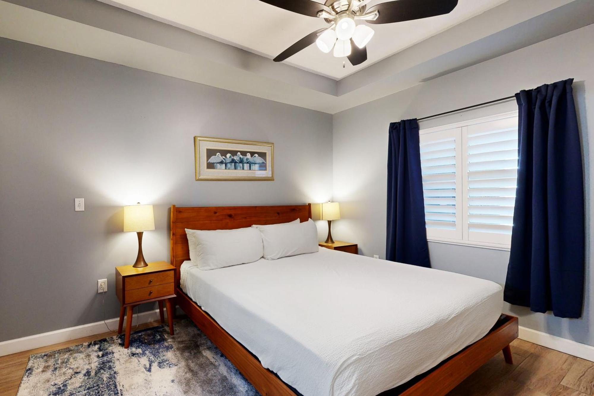 Pelican Isle 612 Apartment *