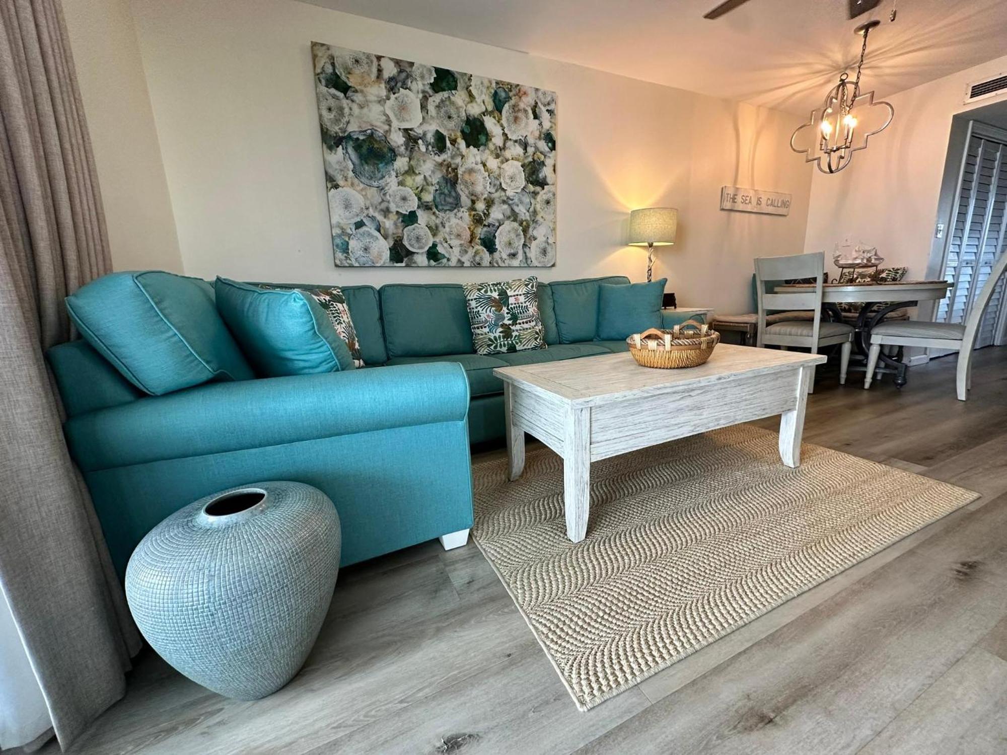 Nautilus 1506 - Gulf Front 2 Bedroom 5th Floor With Huge Wraparound Balcony * Fort Walton Beach