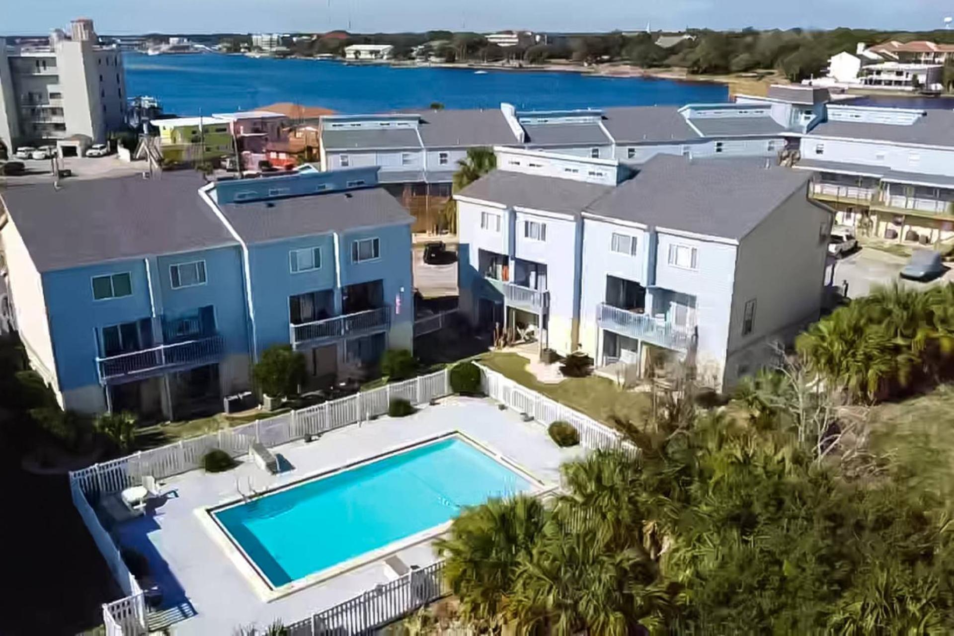 Commodore's Landing 104 Holiday home Fort Walton Beach