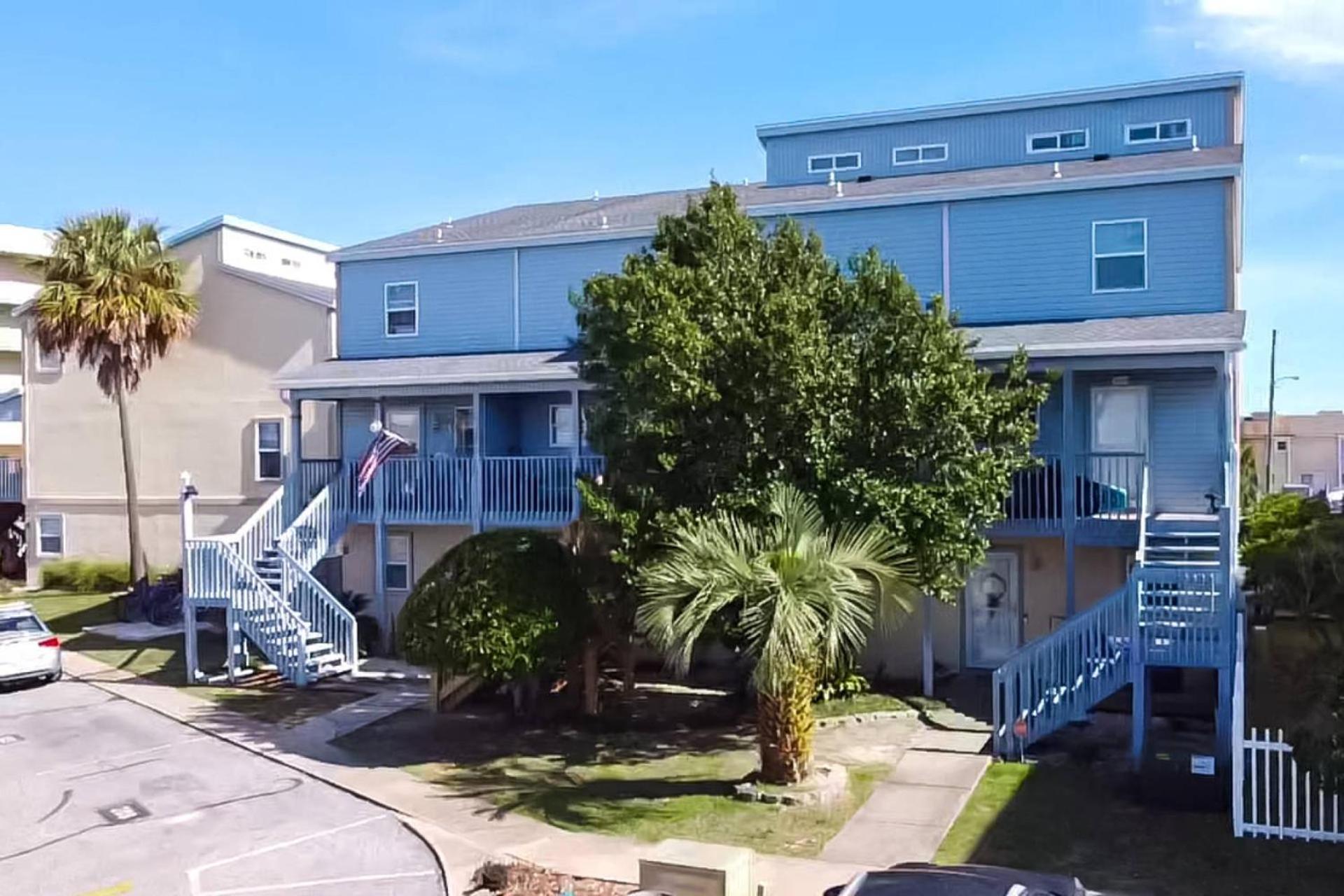 Commodore's Landing 104 Holiday home