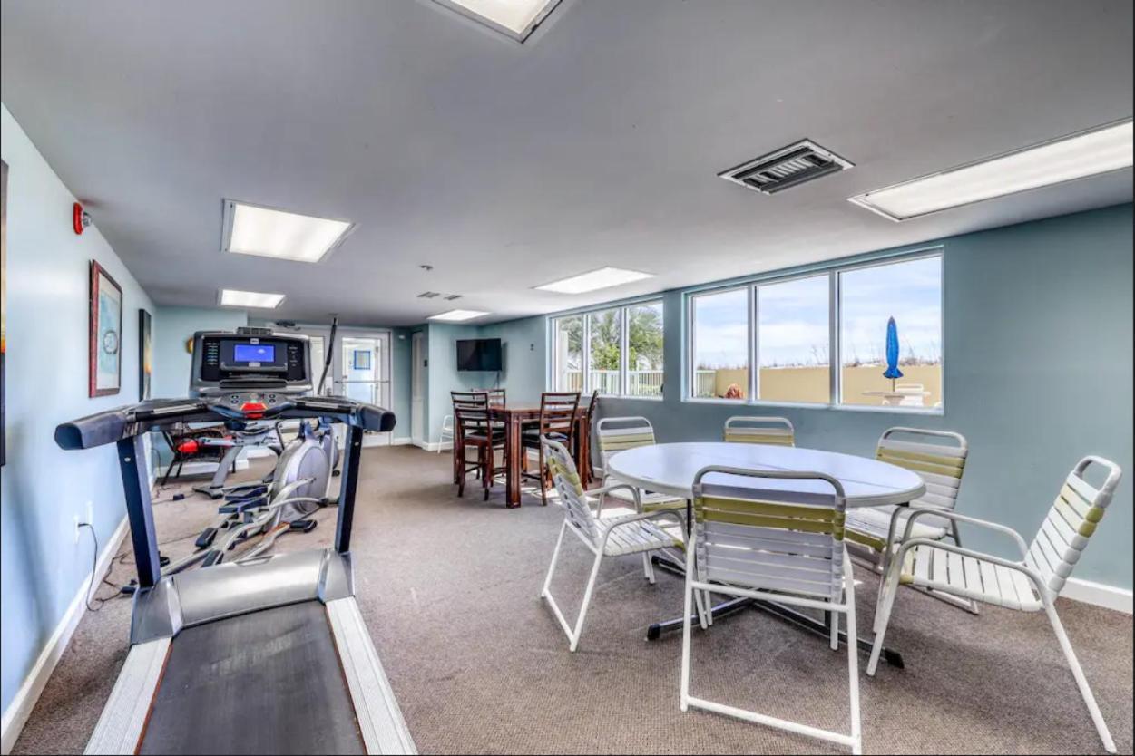 Holiday home 1 Bed 2 Bath With Balcony View Of The Gulf *