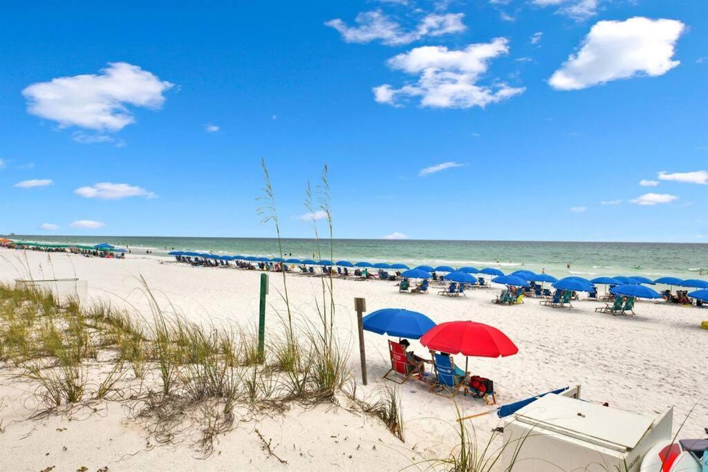 Islander 502 The Sea Glass Apartment *
