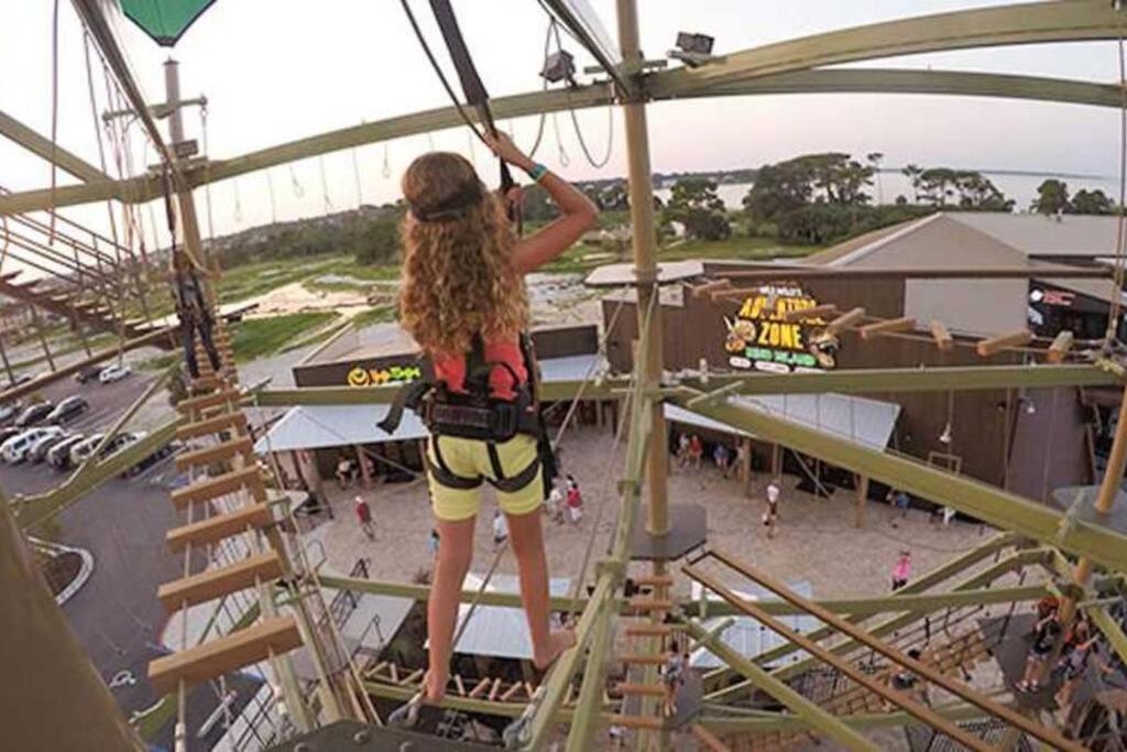 Island Princess 713 Flip Flop Stop