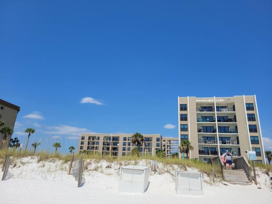 On Okaloosa Island Emerald Isle 6th Floor 2 Bedrooms And Bed Apartment