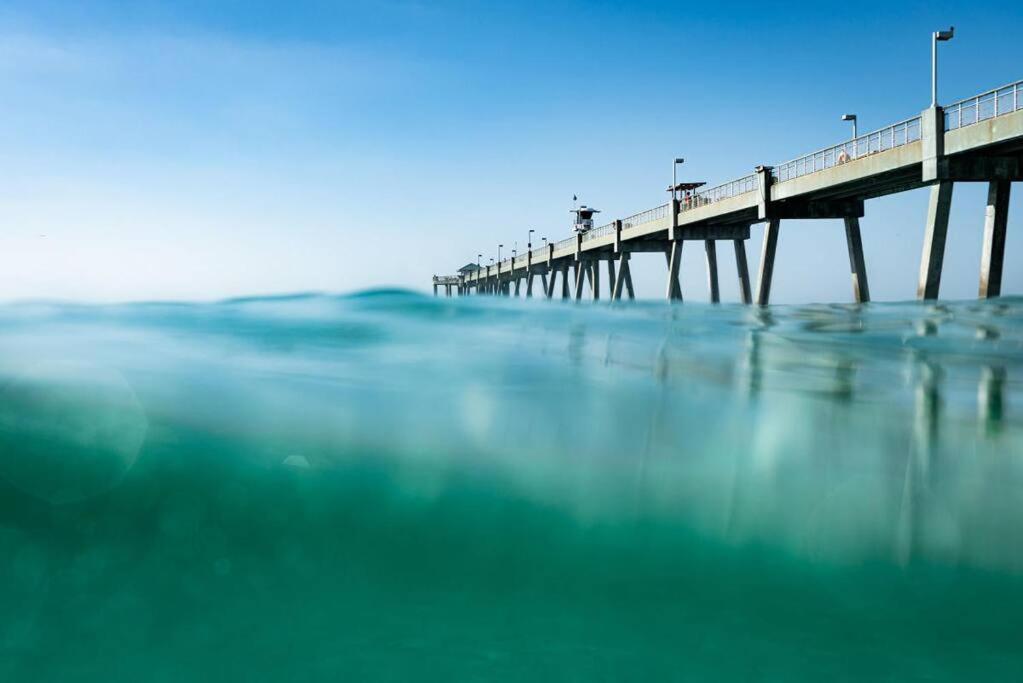 Gulf Dunes 314 Sunny & Chair * Fort Walton Beach