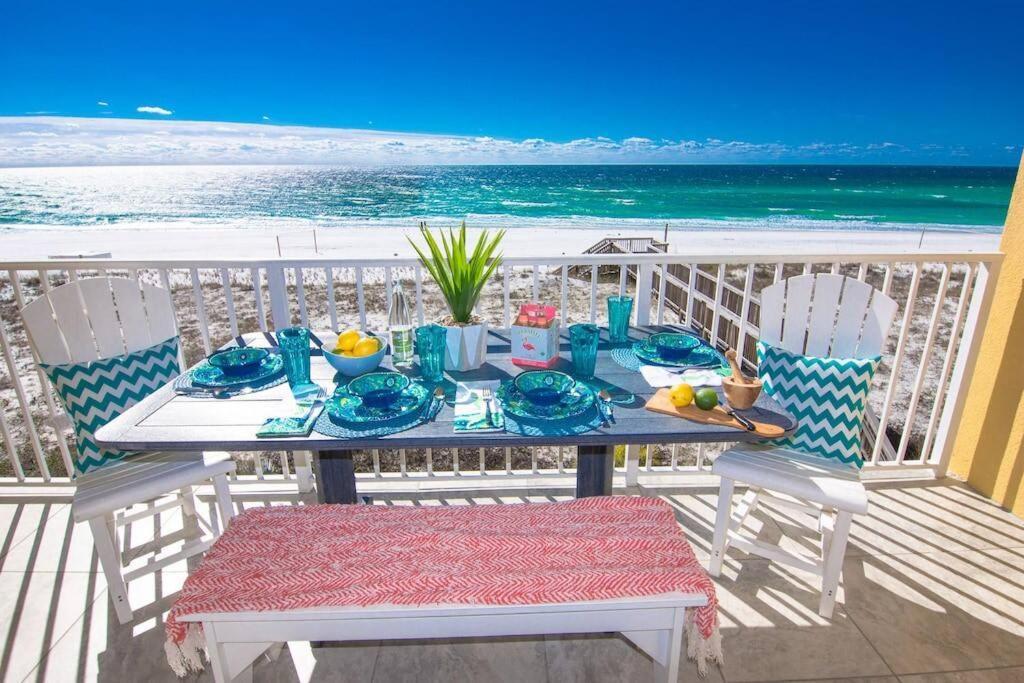 Apartment Gulf Dunes 314 Sunny & Chair *