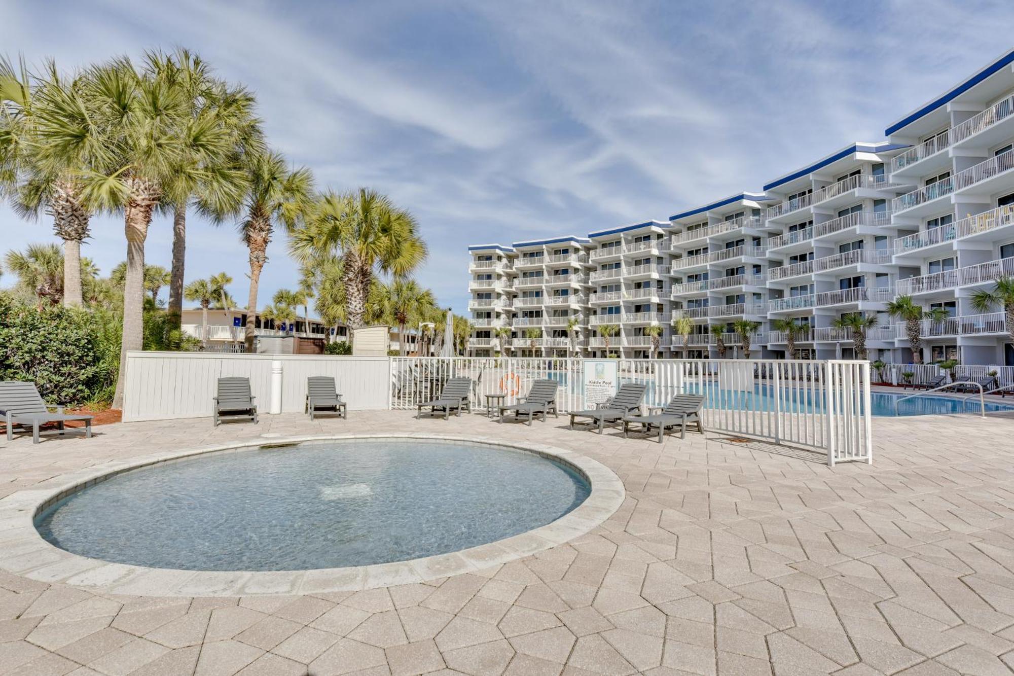 Sunny Walton - Walk To Ocean! Apartment