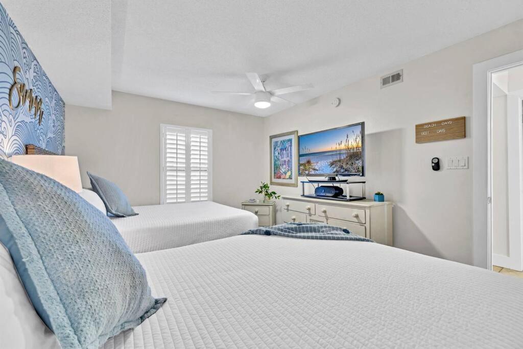Gulf Dunes 216 - Endless Summer Apartment