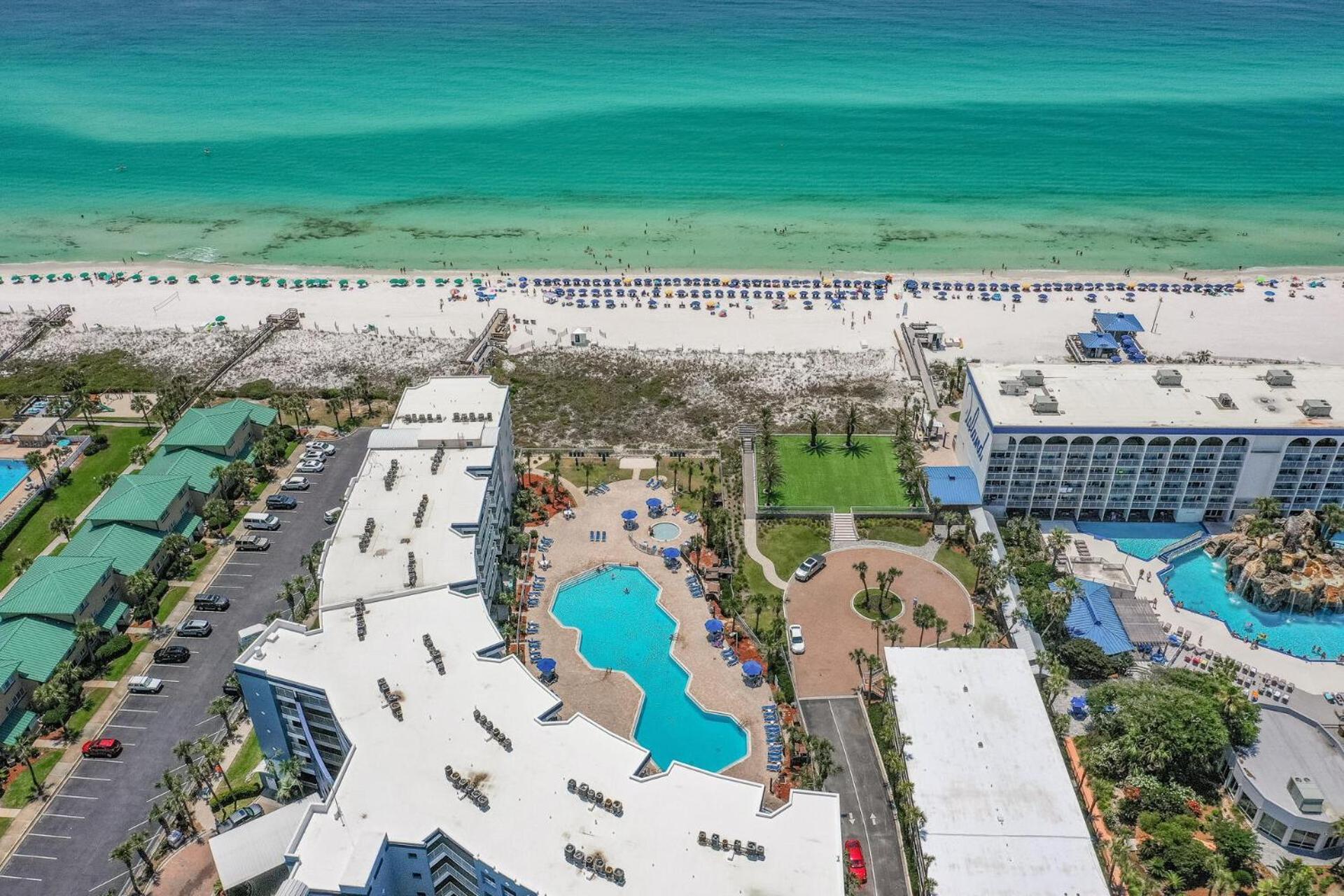 Destin West Gulfside Two Bedroom With Bunks!!! Lazy River!! Fort Walton Beach