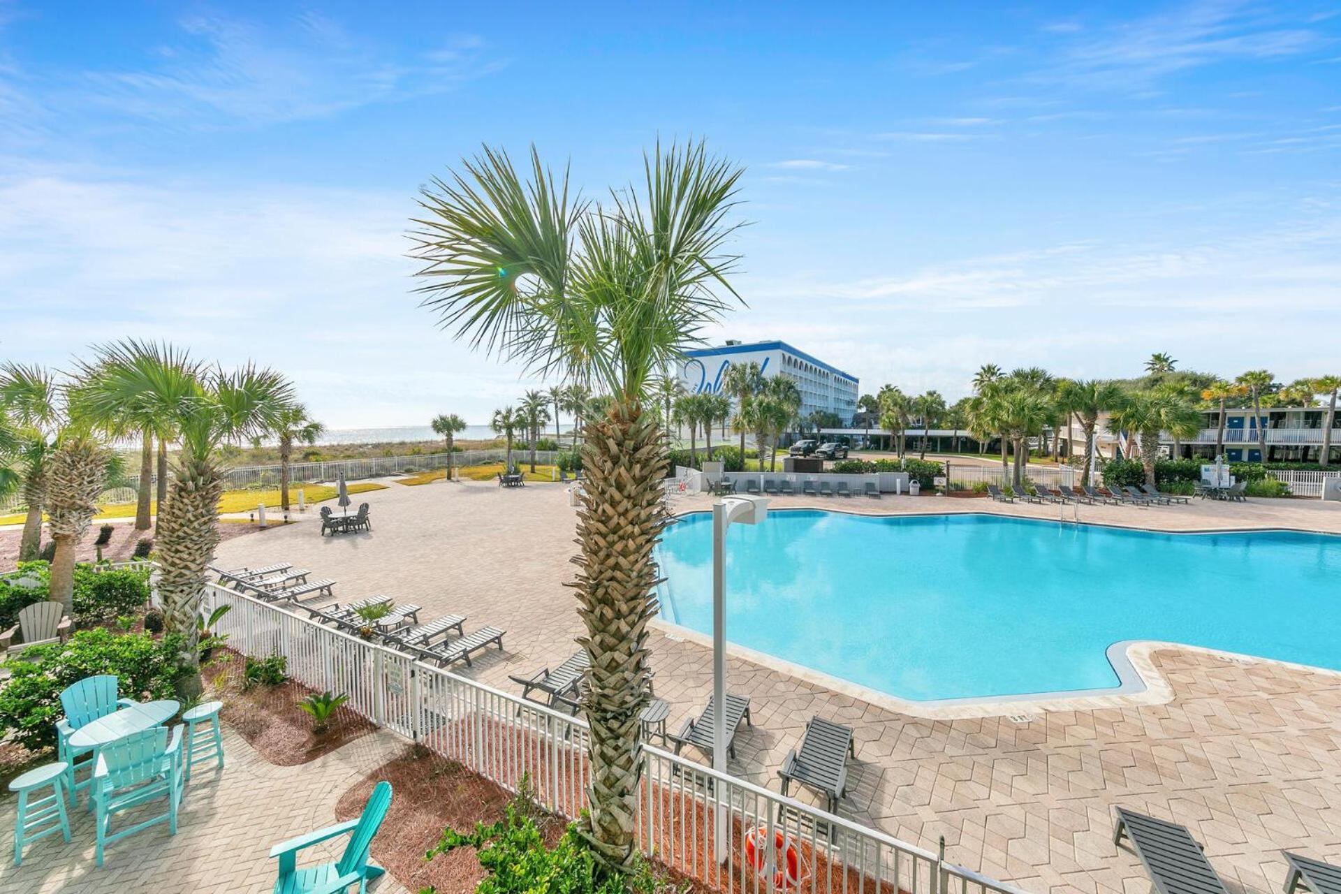 Destin West Gulfside Two Bedroom With Bunks!!! Lazy River!! Holiday home