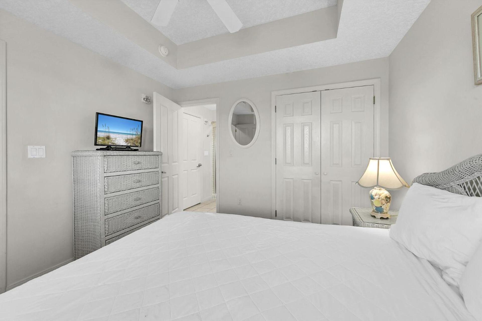 Destin West Gulfside Two Bedroom With Bunks!!! Lazy River!! Holiday home