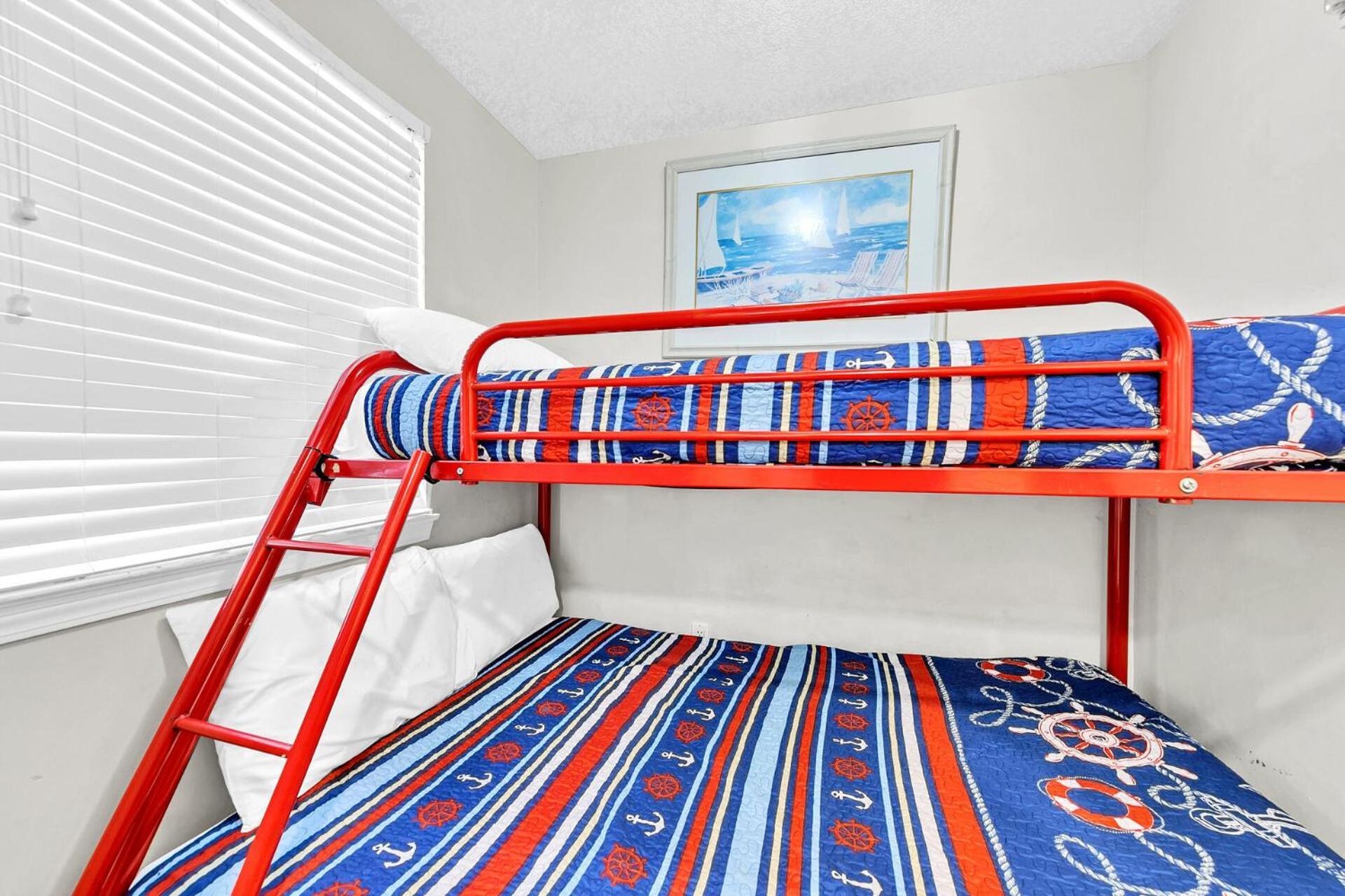 Destin West Gulfside Two Bedroom With Bunks!!! Lazy River!! Holiday home *