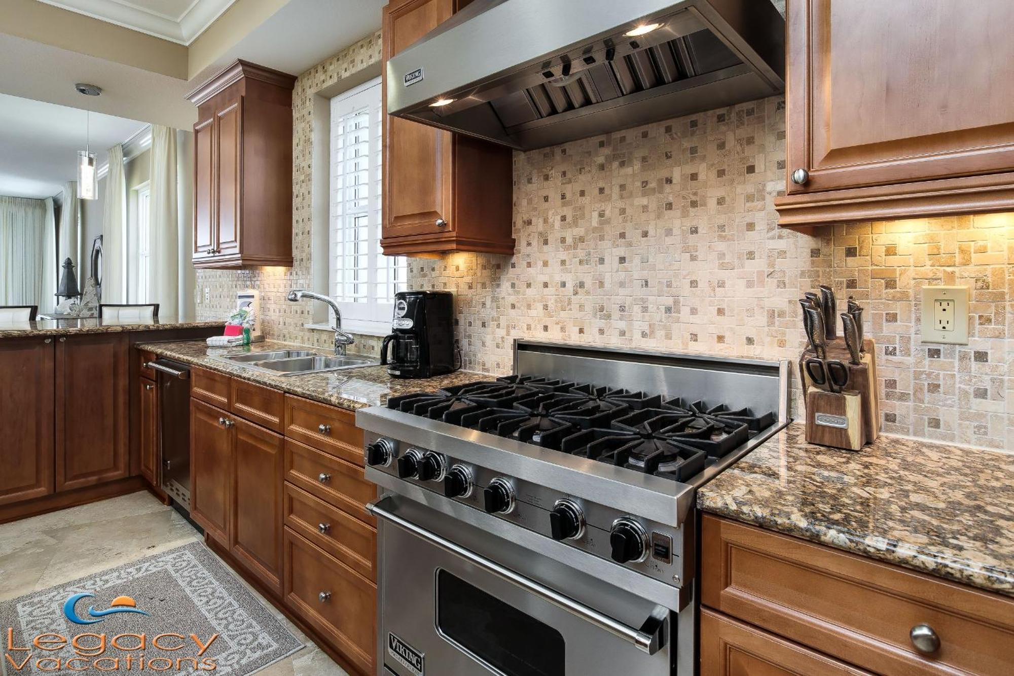 Bella Riva#209-luxurious Mediterranean 4 Bedroom *