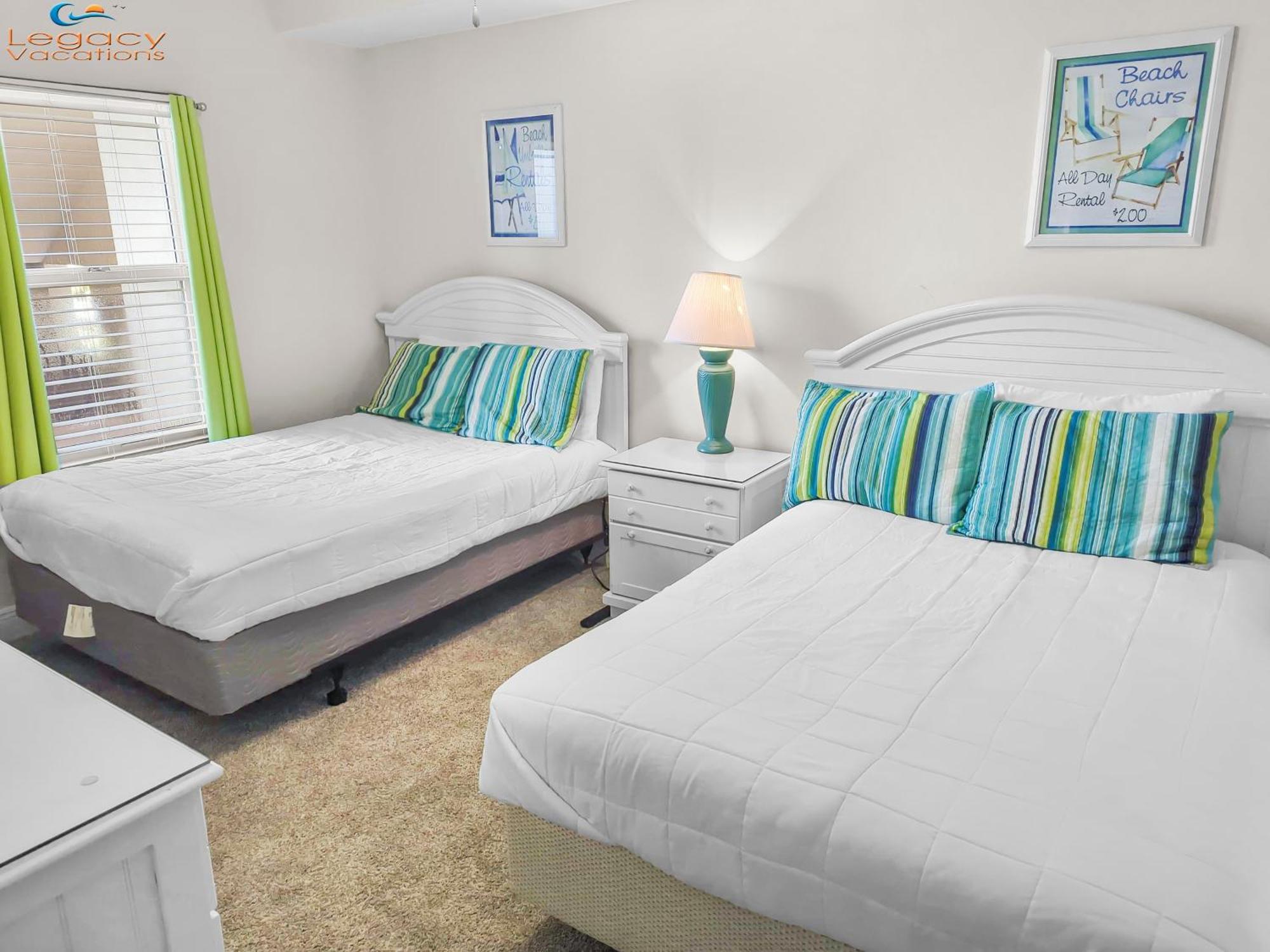 Smp 402 - Large 3 Bedroom Beachfront - Sleeps 10!