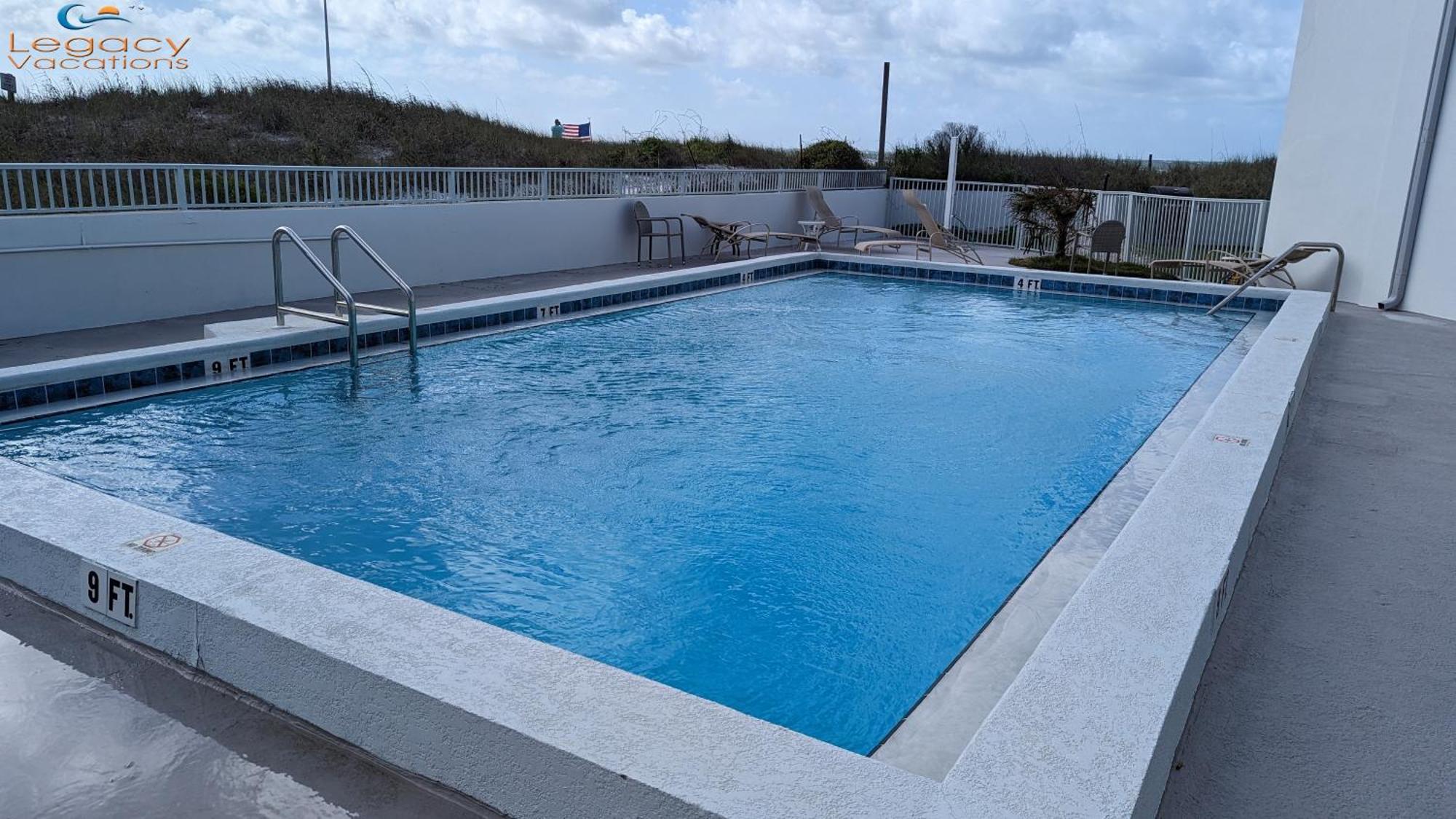 Cozy Beachfront - Romantic Getaway! * Fort Walton Beach
