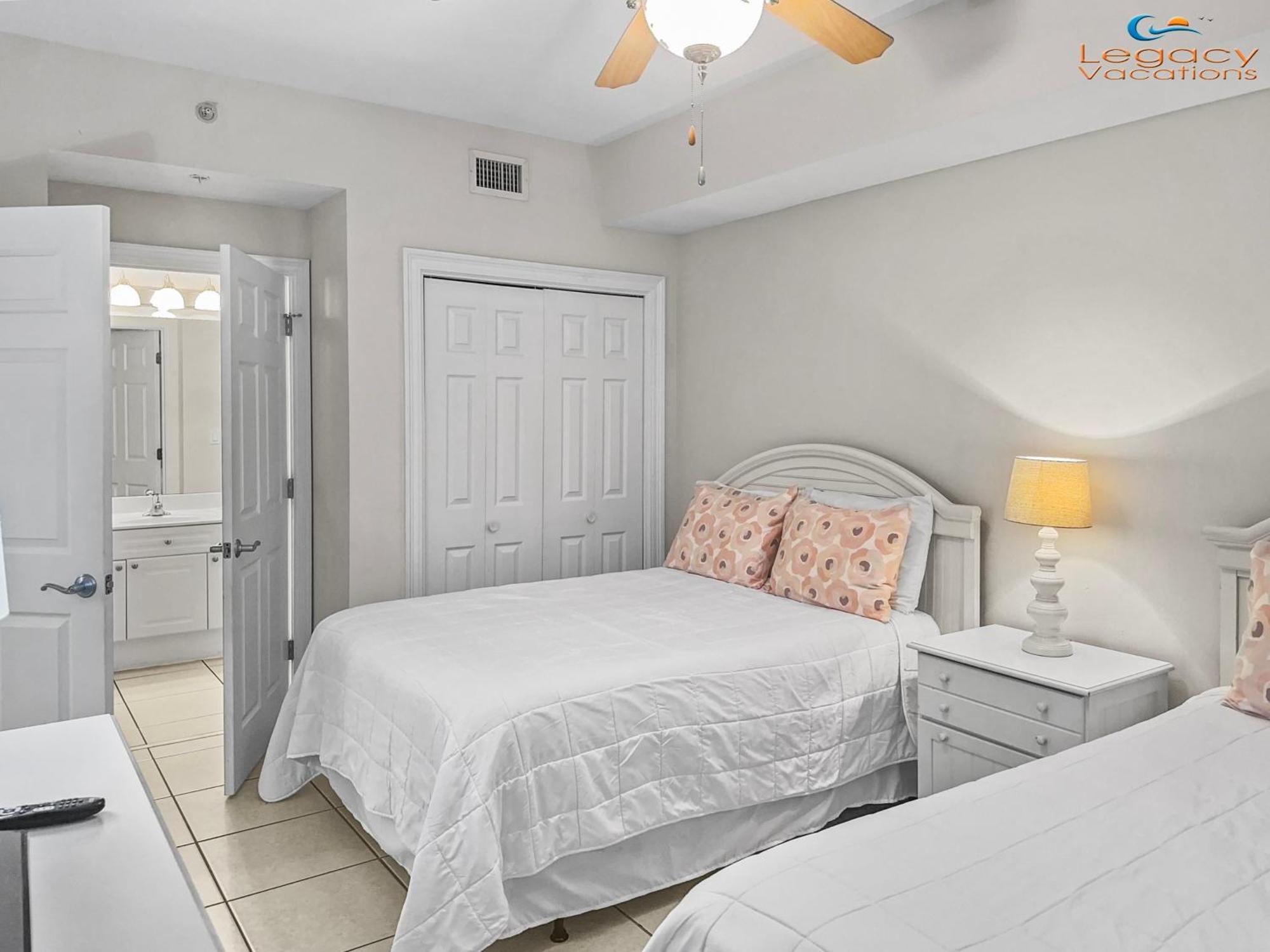 Smp 501 - 3bd Bchfront - 2 Sets Of Service! Apartment *