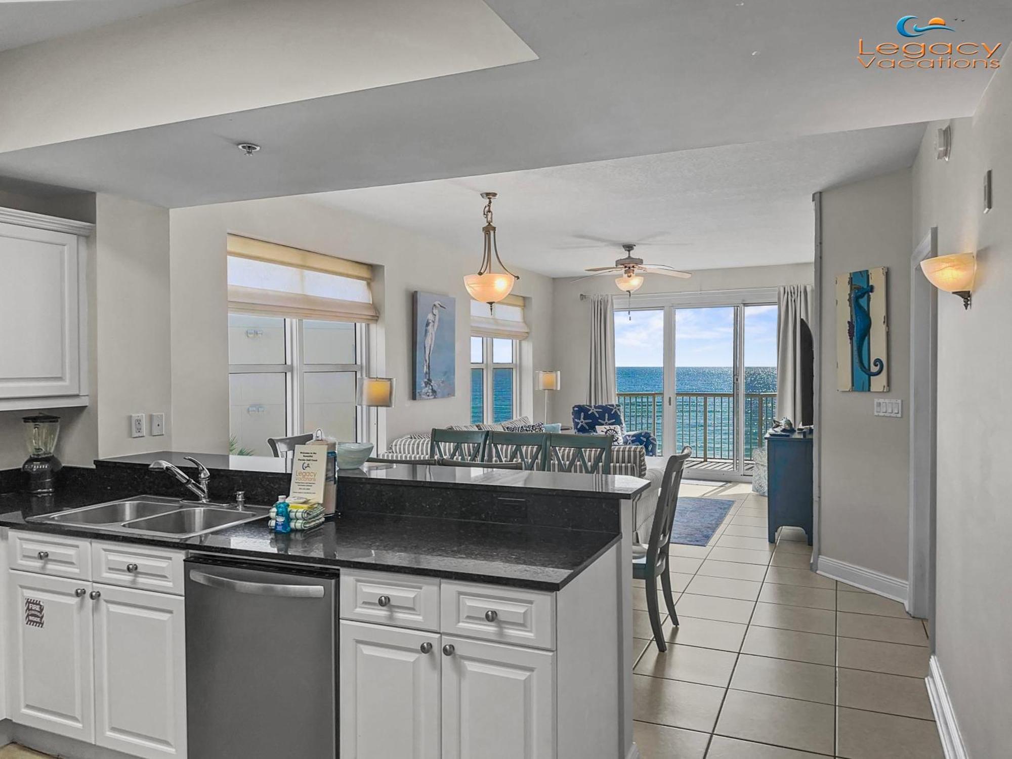 Smp 501 - 3bd Bchfront - 2 Sets Of Service! Apartment