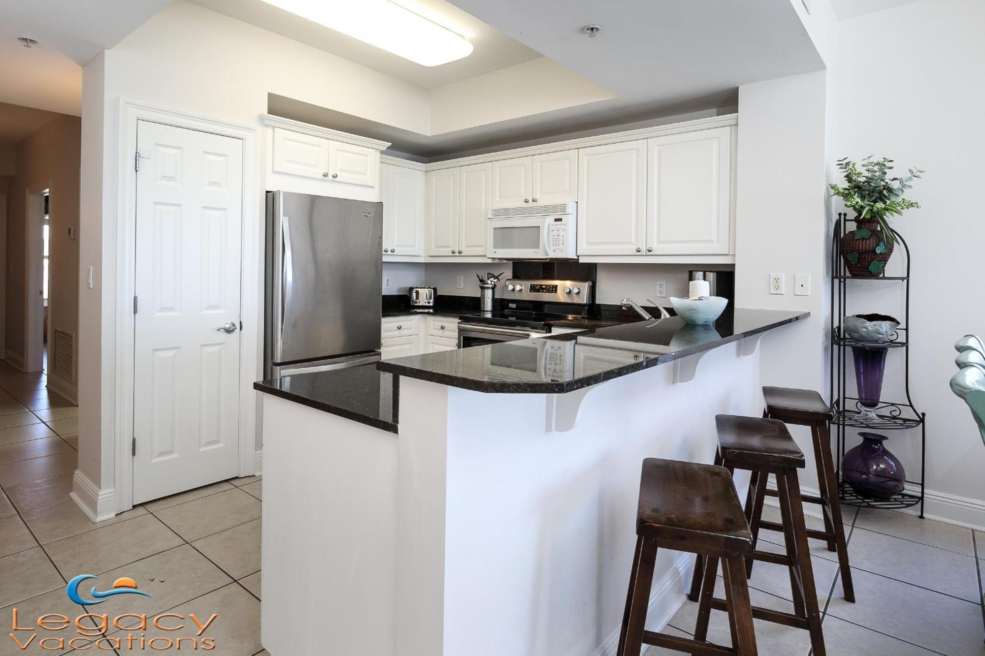 Smp 501 - 3bd Bchfront - 2 Sets Of Service! Apartment