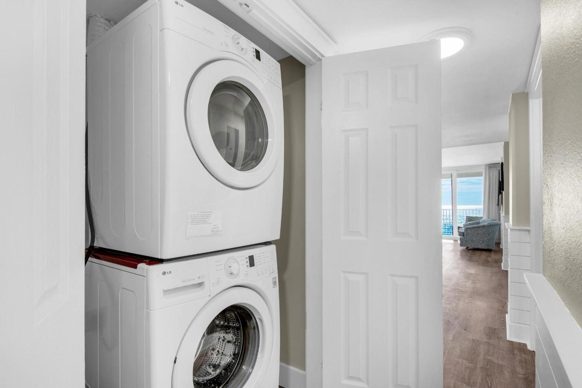 Apartment Island Princess 710