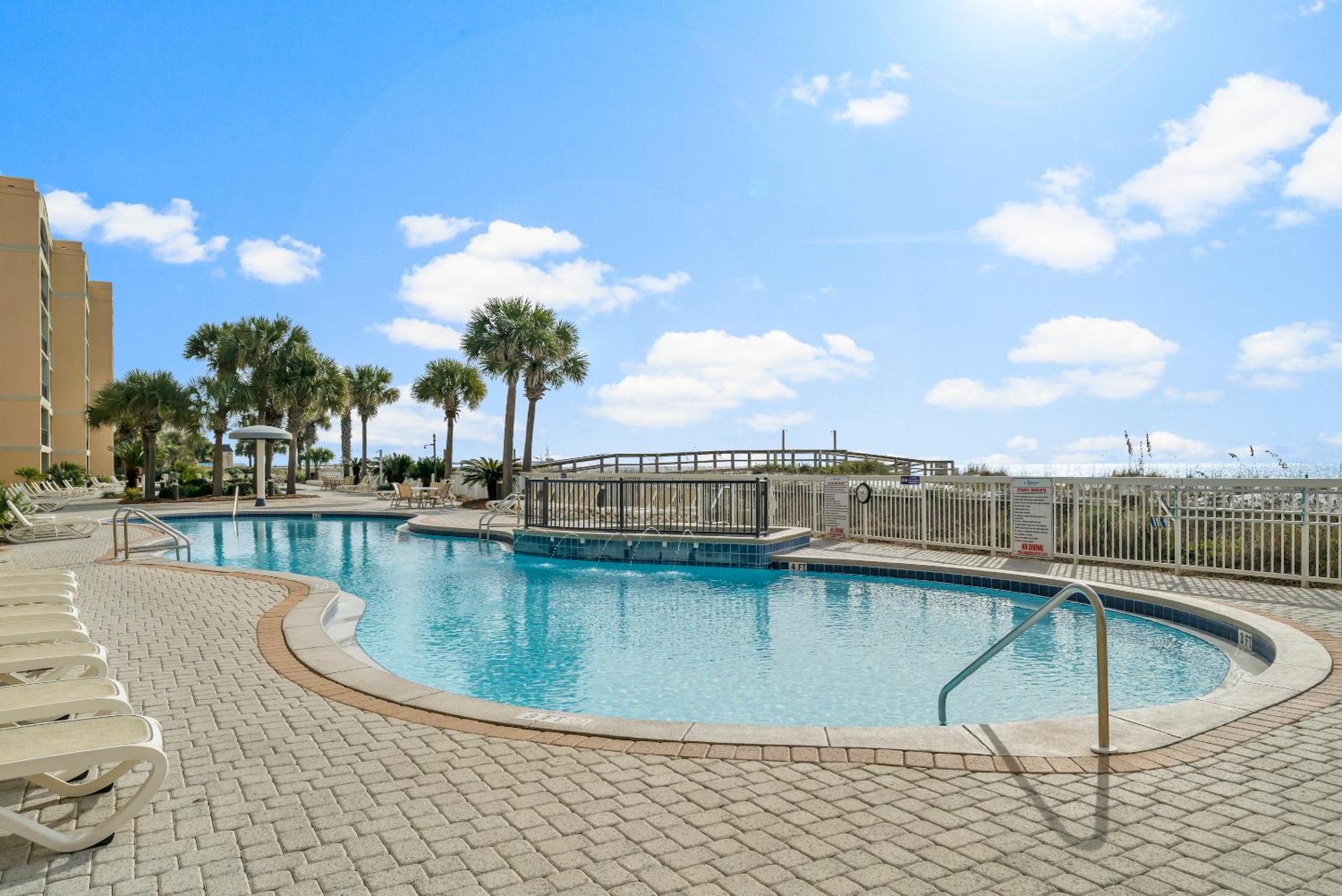 Azure By Panhandle Getaways