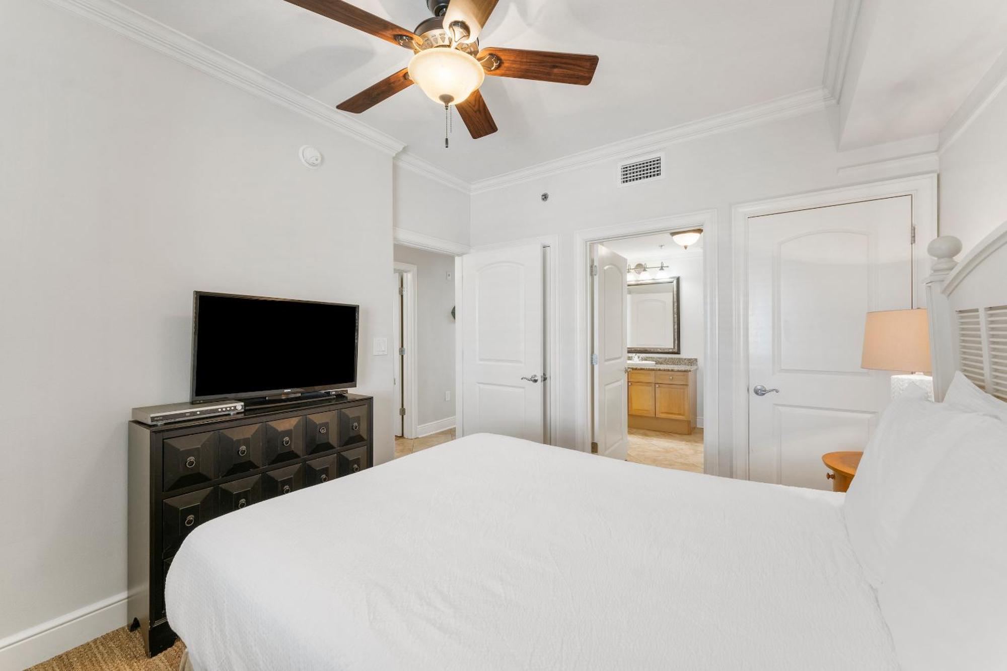 Azure By Panhandle Getaways Apartment *