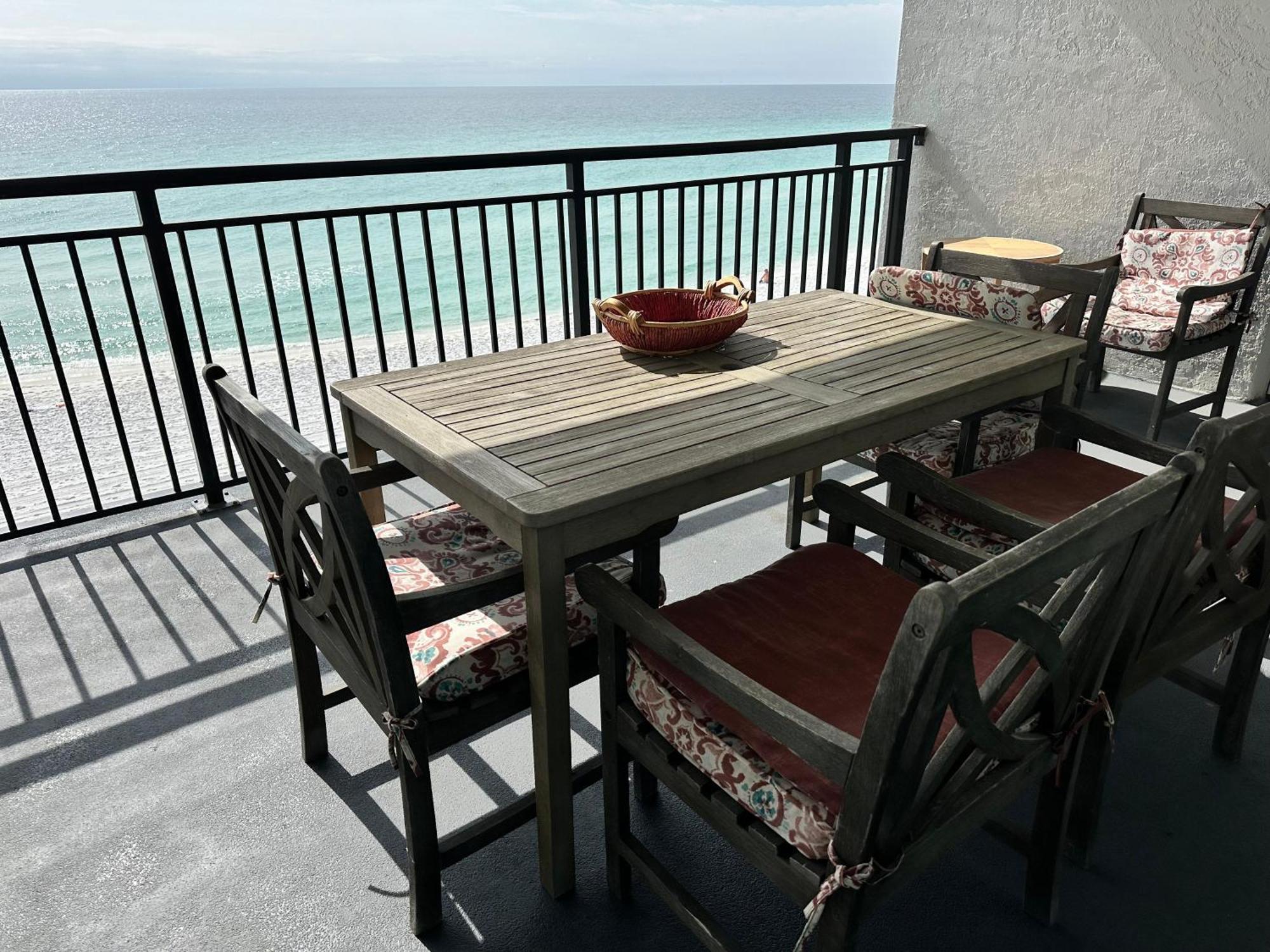 Nautilus 1504 - Gulf Front 2 Bedroom - 5th Floor * Fort Walton Beach