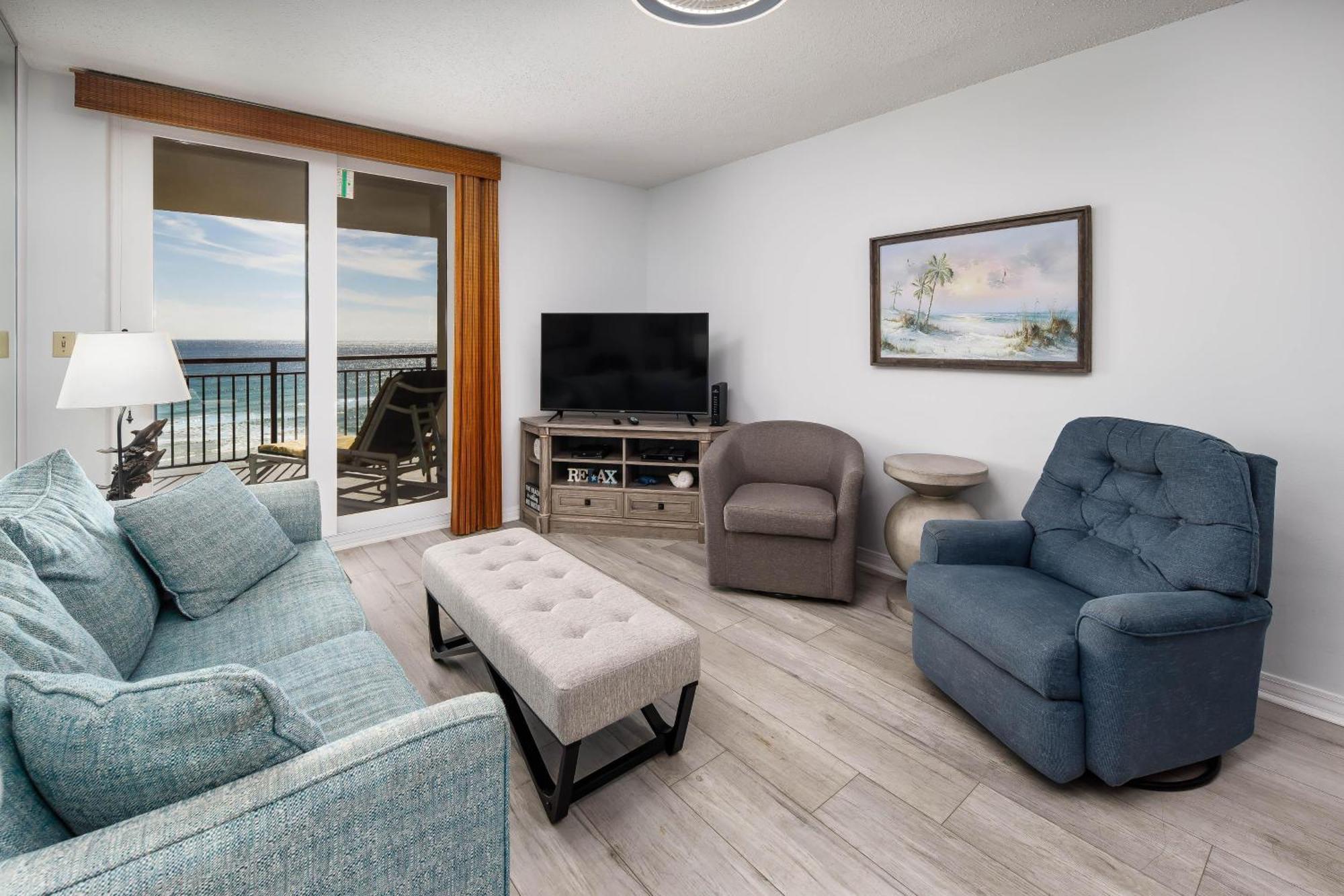 Nautilus 1606 Gulf Front 2 Bedroom 6th Floor Huge Wraparound Balcony Holiday home *