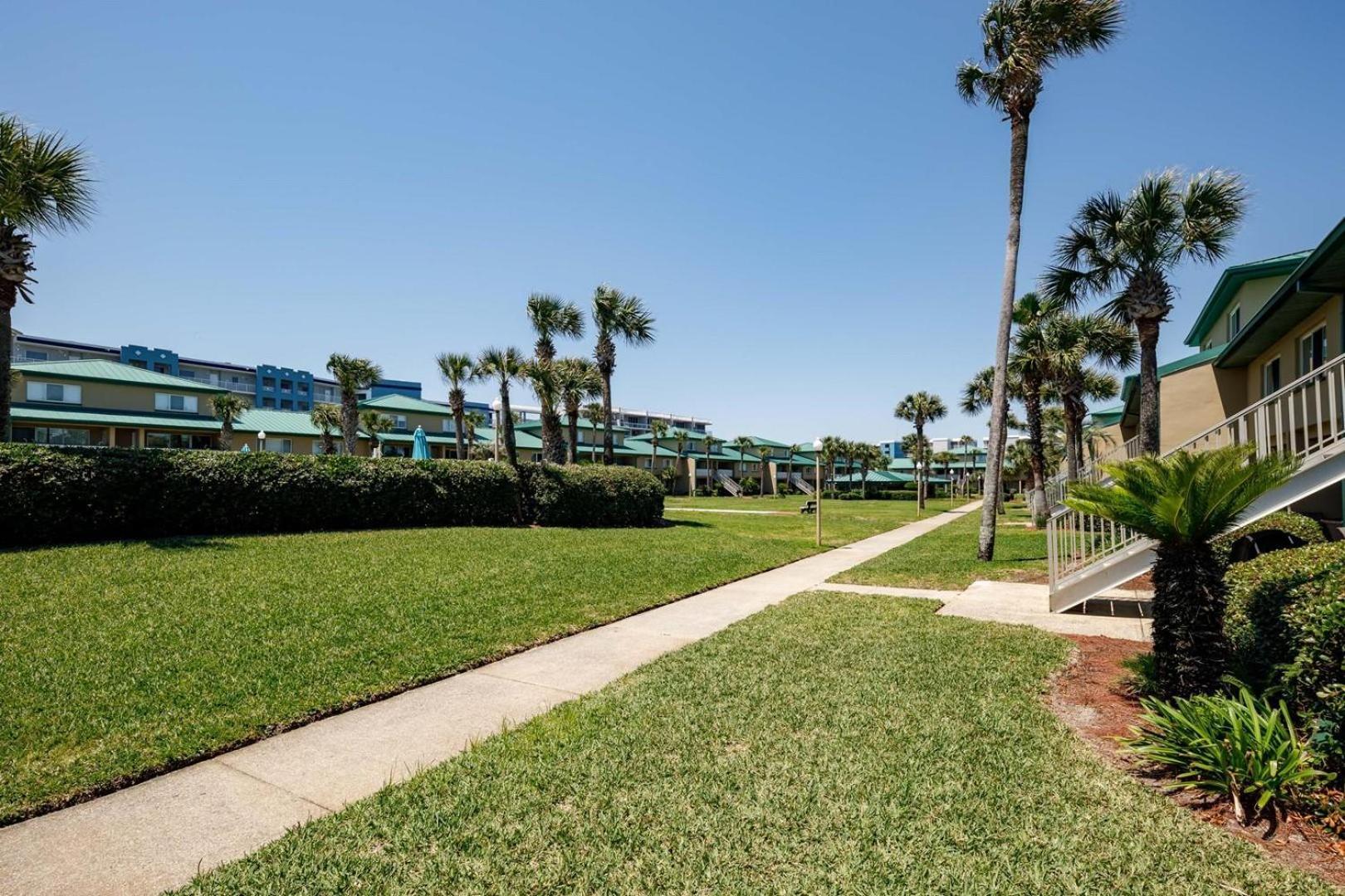 Holiday home Seaspray 115b