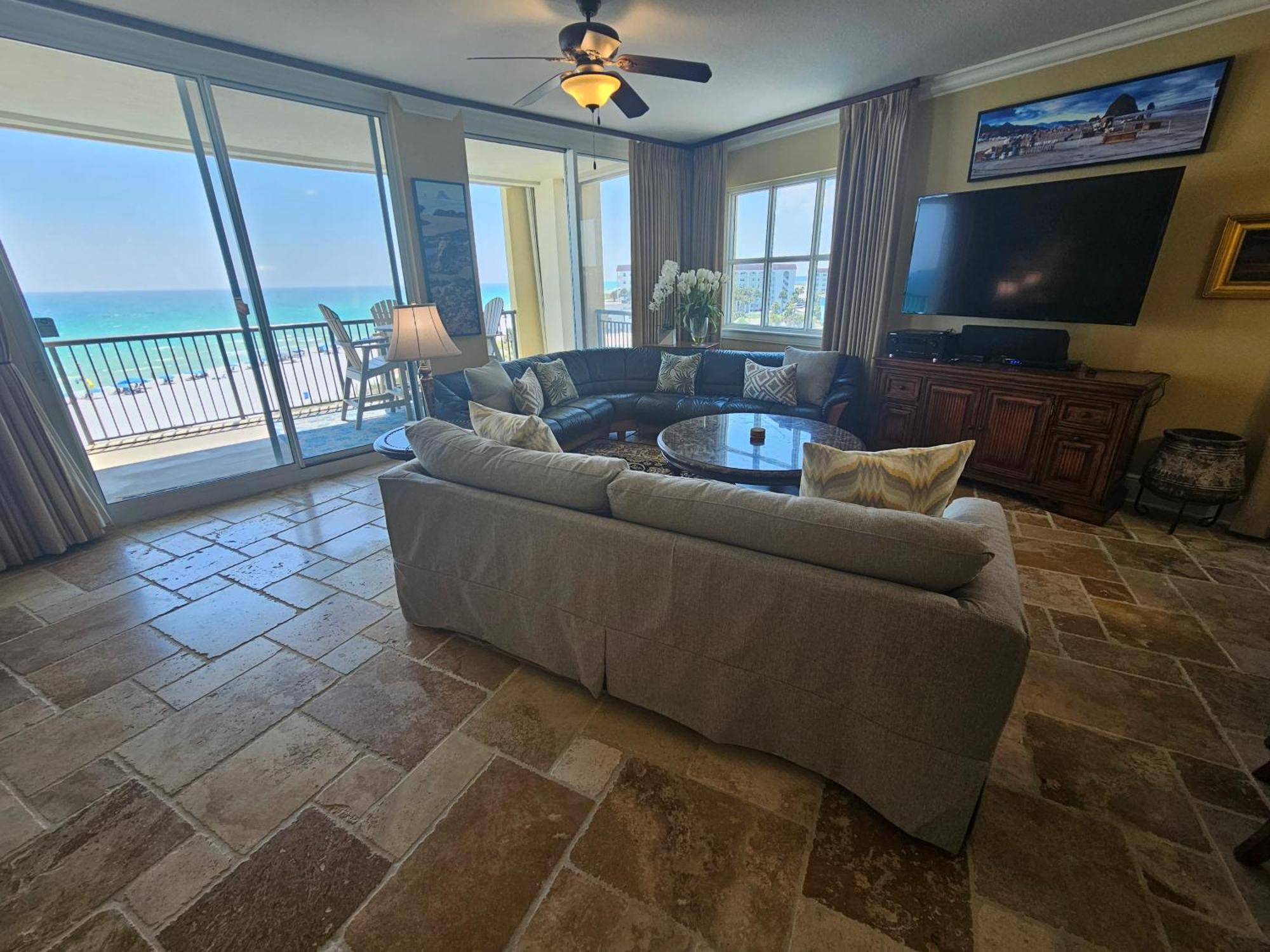Holiday home Bella Riva 409 4 Bedroom Beachfront Set Up Included