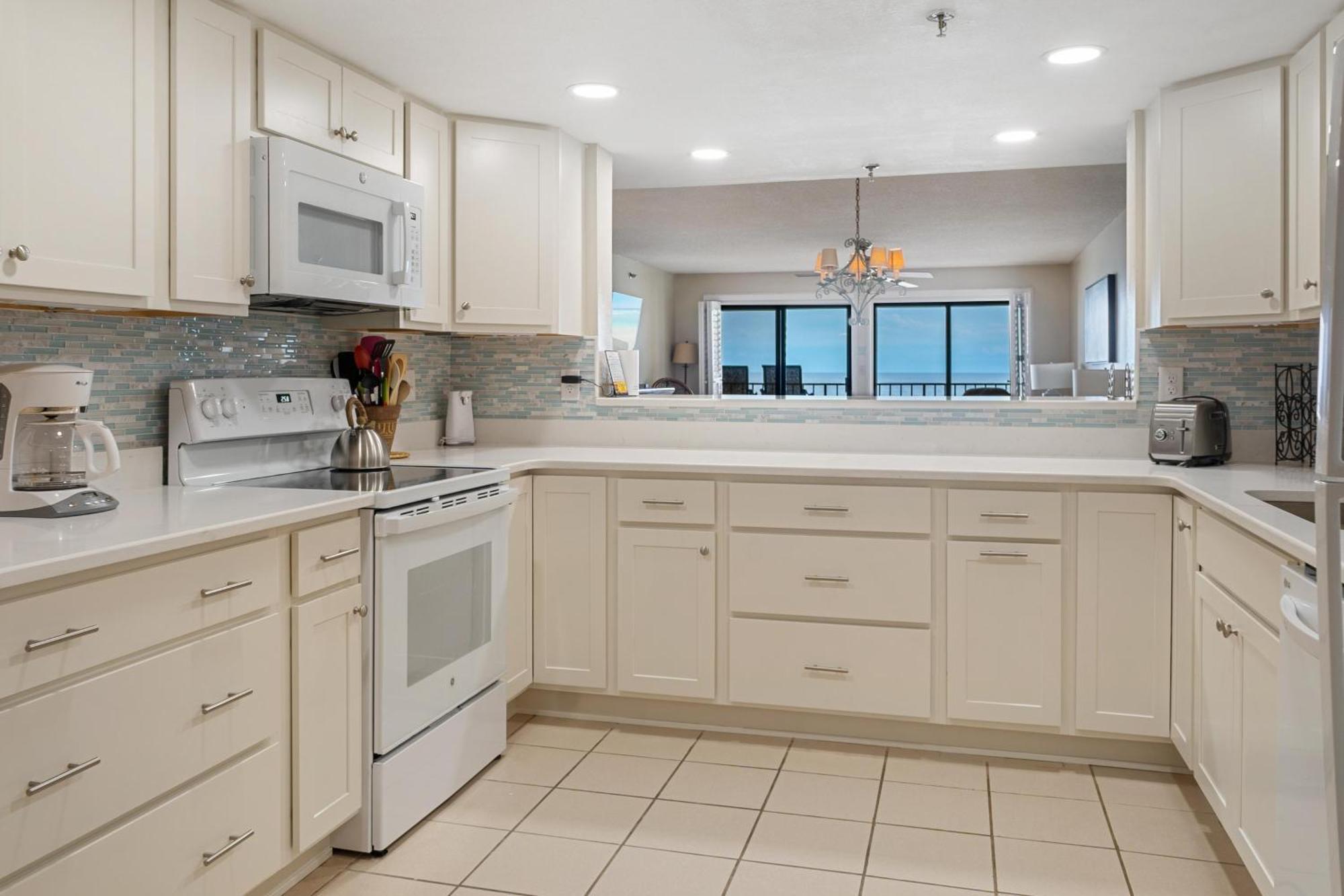 Holiday home 504 Surf Dweller By Alicia Hollis Realtor - Open March 16th Week Fort Walton Beach