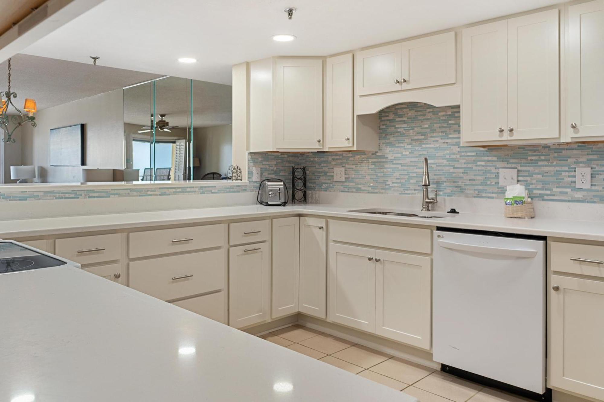 504 Surf Dweller By Alicia Hollis Realtor - Open March 16th Week