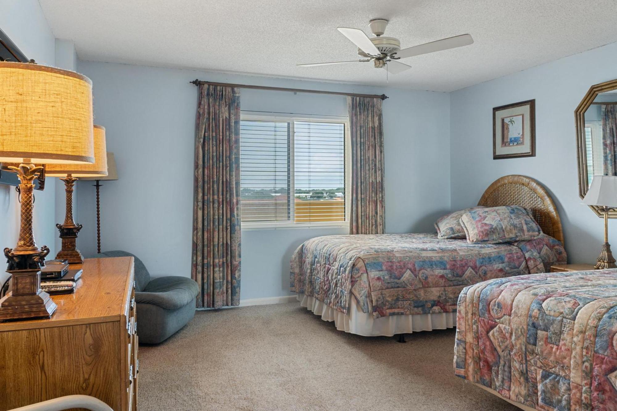 504 Surf Dweller By Alicia Hollis Realtor - Open March 16th Week *