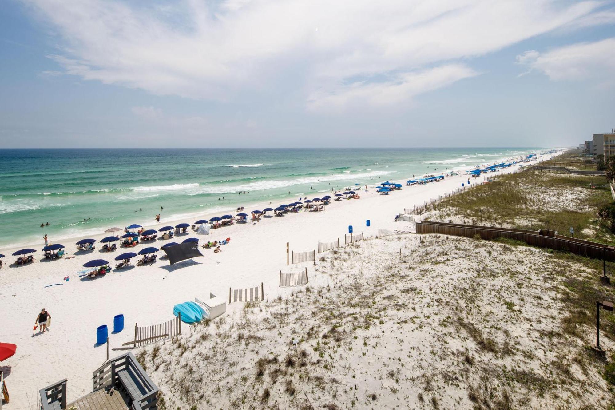 Nautilus 1501 - Gulf Front 2 Bedroom - 5th Floor - Huge Wrap Around Balcony Holiday home *