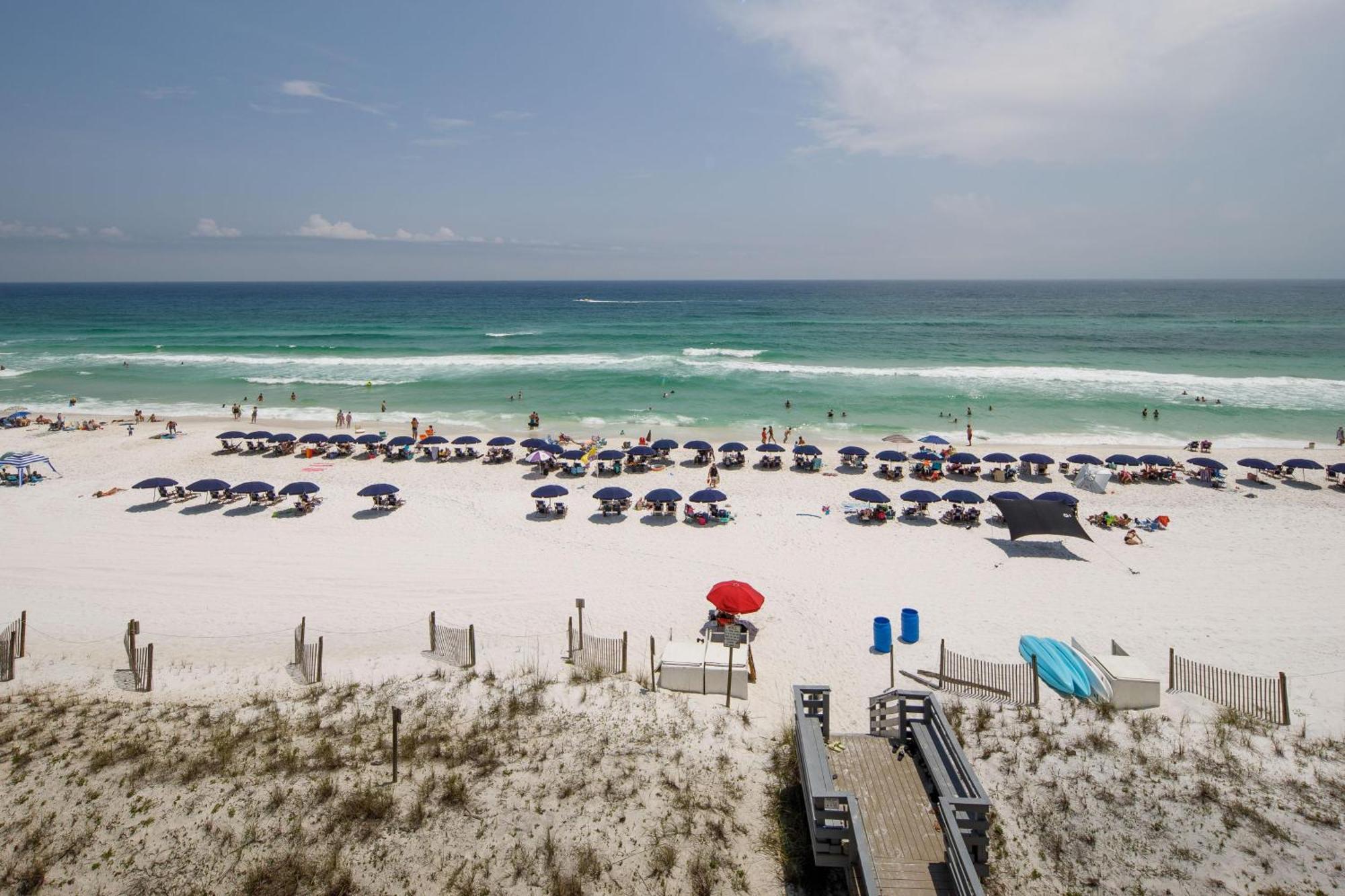 Nautilus 1501 - Gulf Front 2 Bedroom - 5th Floor - Huge Wrap Around Balcony Fort Walton Beach