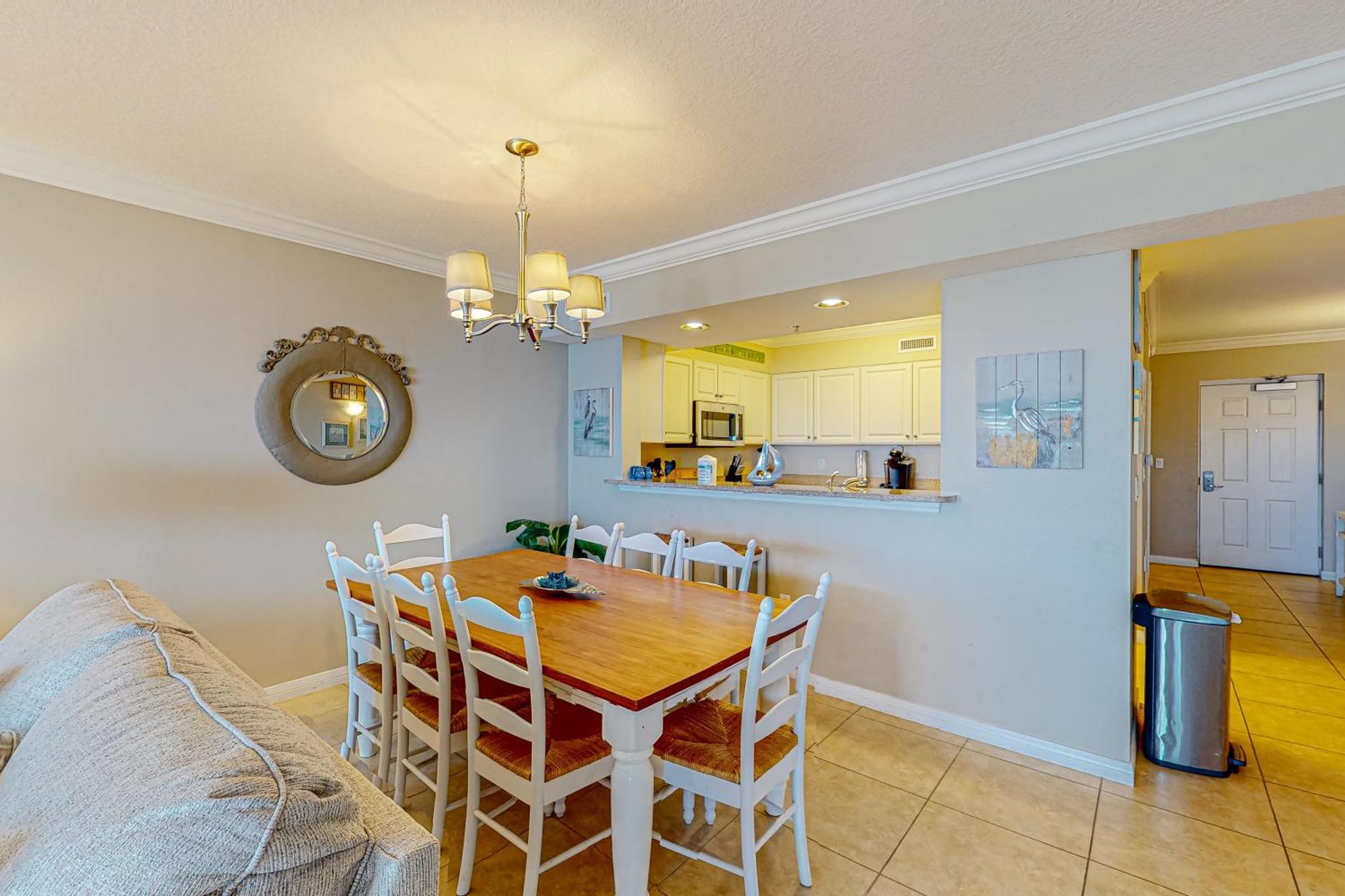Destin West - Bayside Heron 605