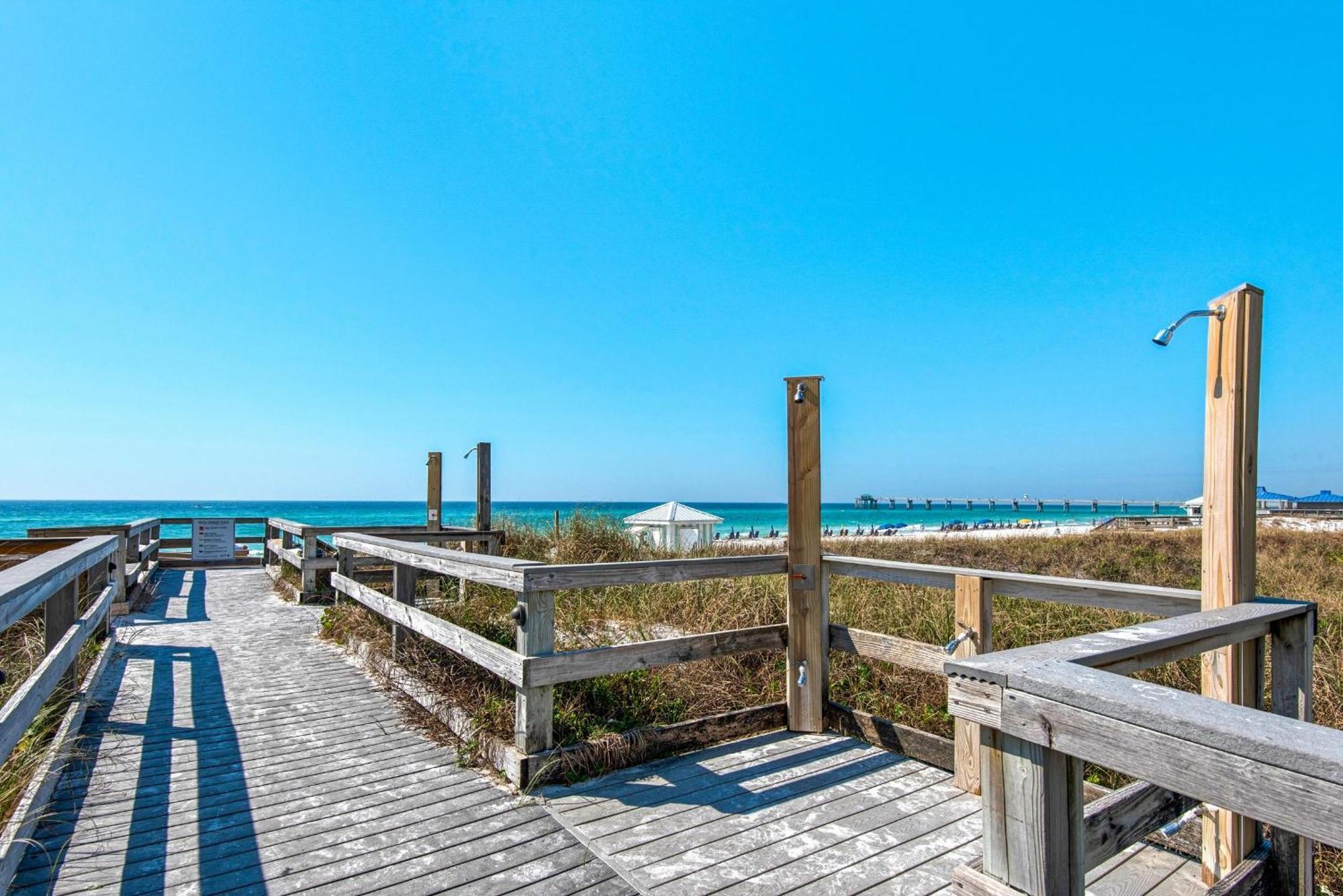 Destin West Bayside Pelican #302 Holiday home