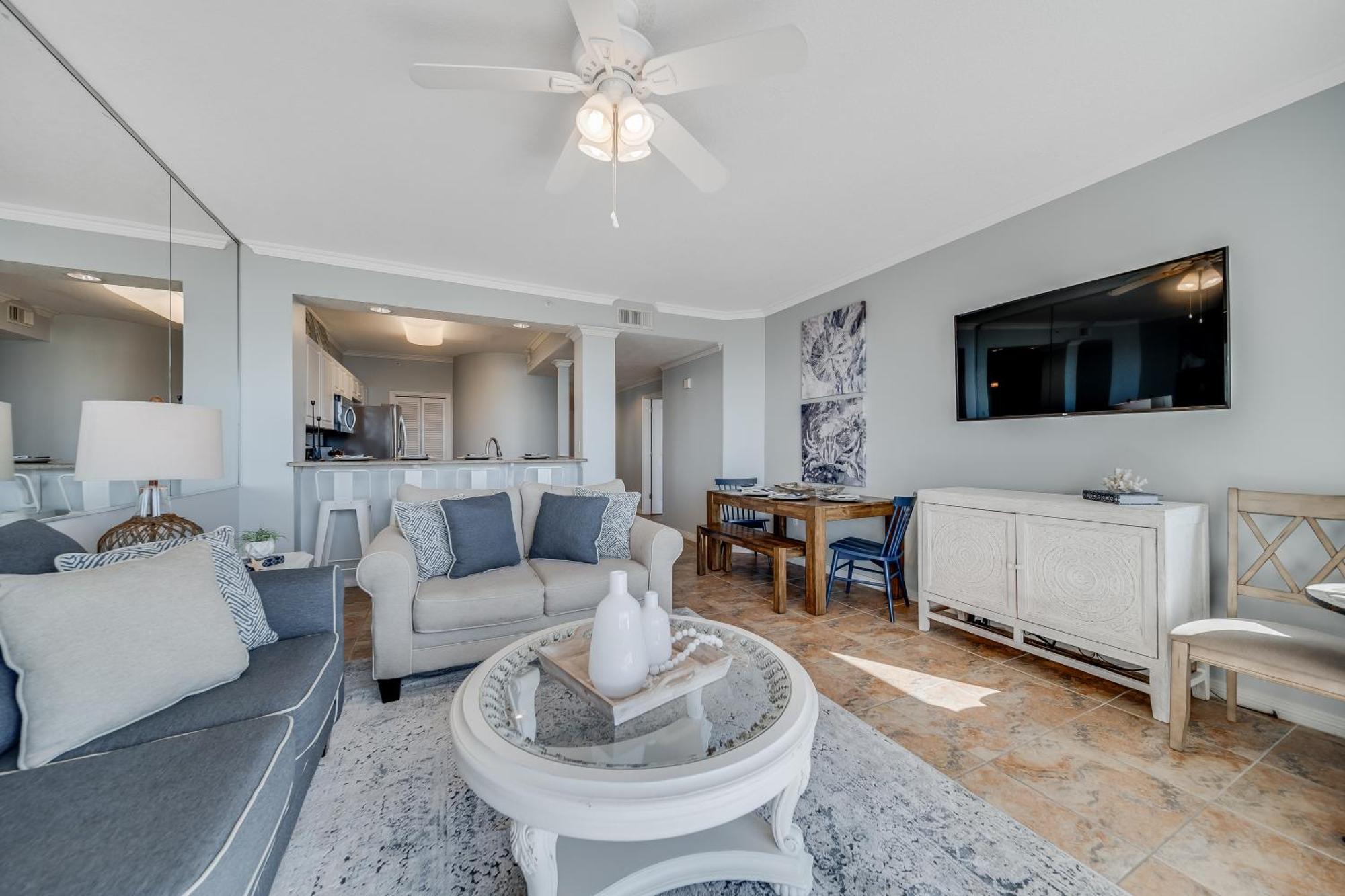 Destin West Gulfside 504 - Amazing View - Free Service - Must See! Holiday home