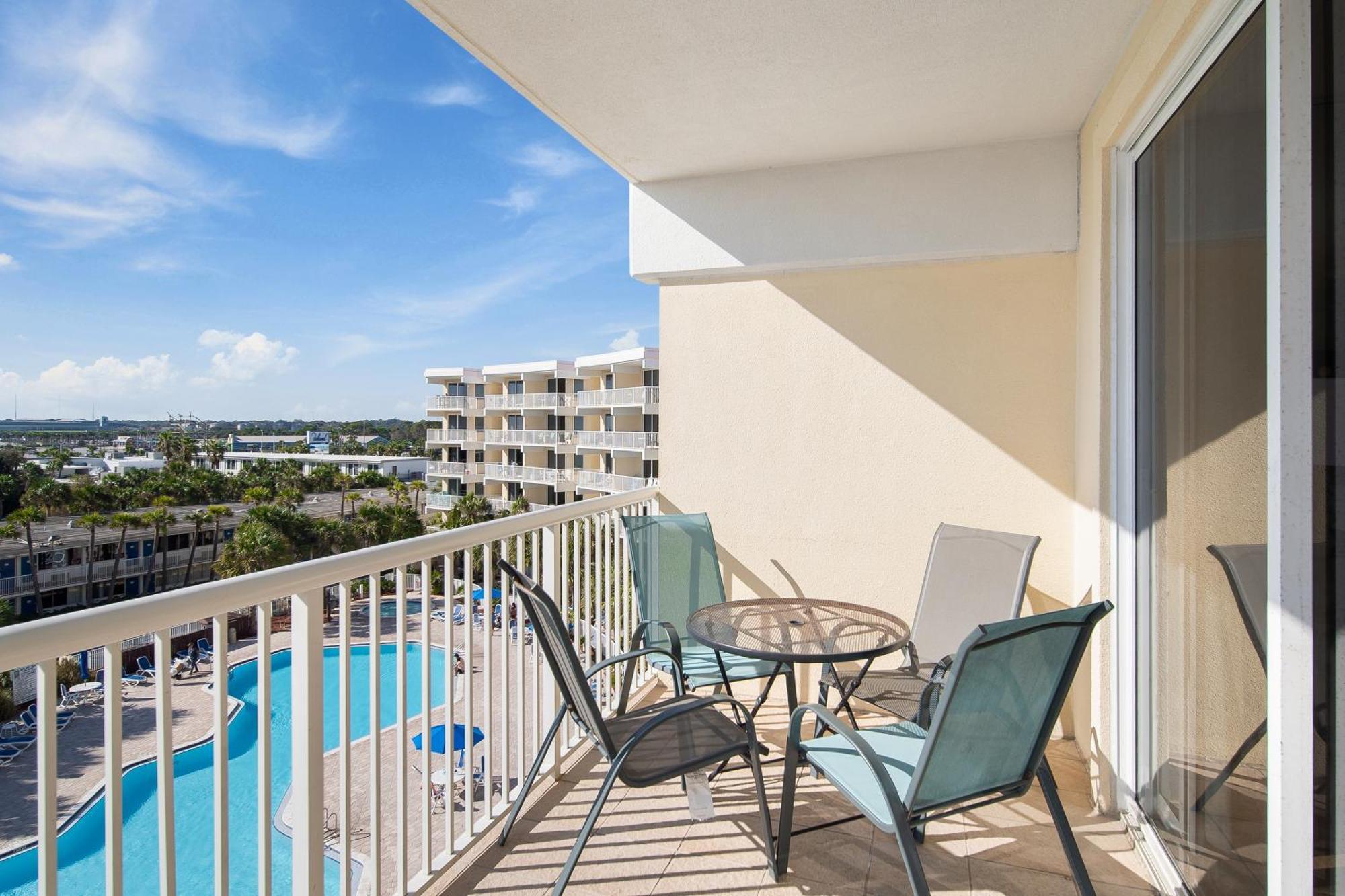 Destin West Gulfside 504 - Amazing View - Free Service - Must See! Fort Walton Beach