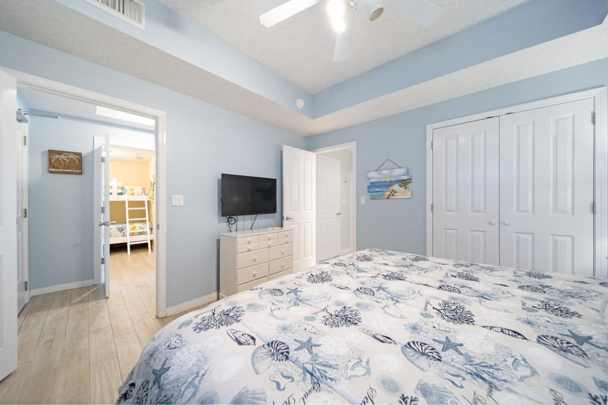 Destin West Gulfside 410 - Amazing View - Free Service!
