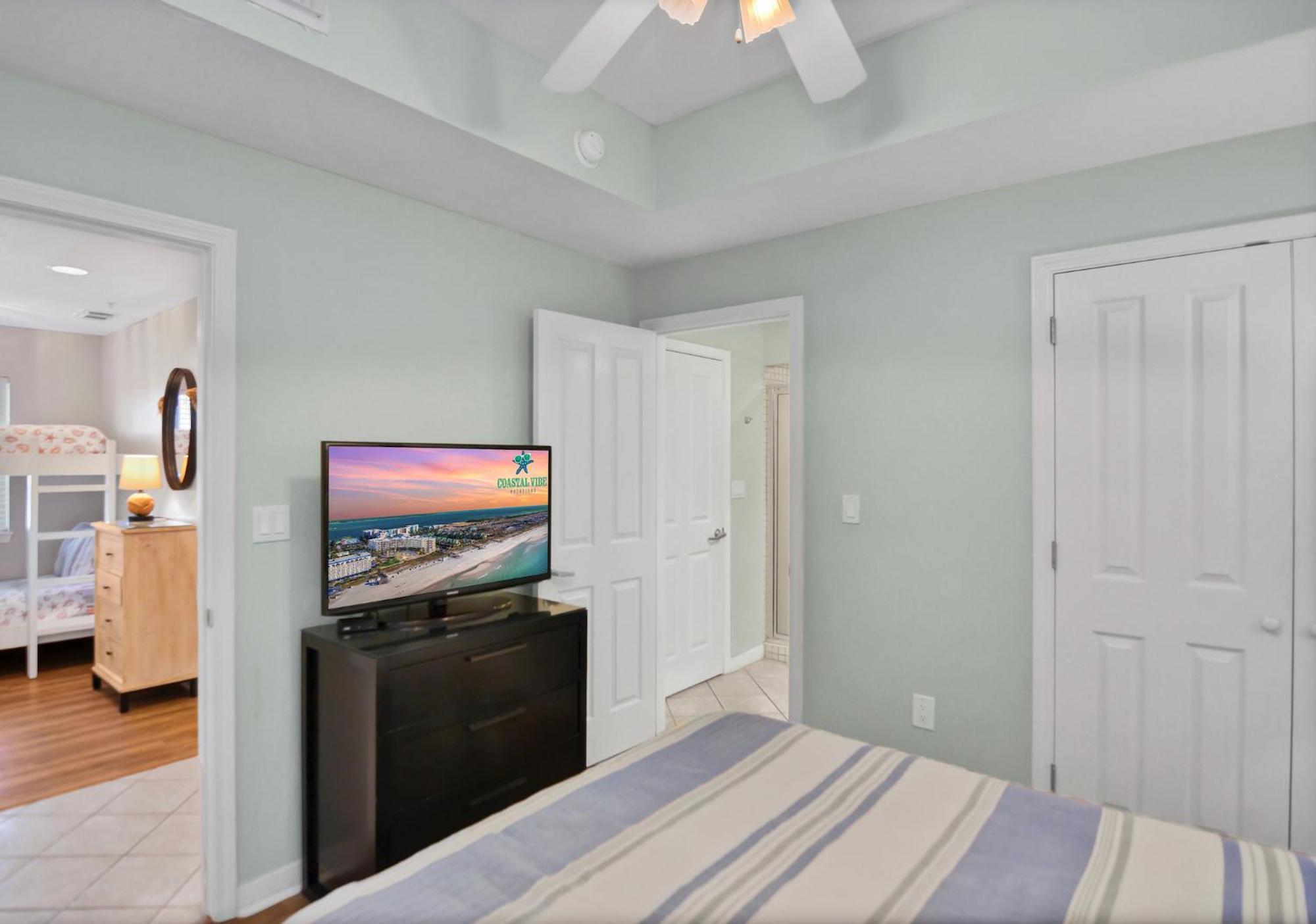 Destin West Gulfside 301 - True Beachfront Luxury - Beautiful Views! Fort Walton Beach
