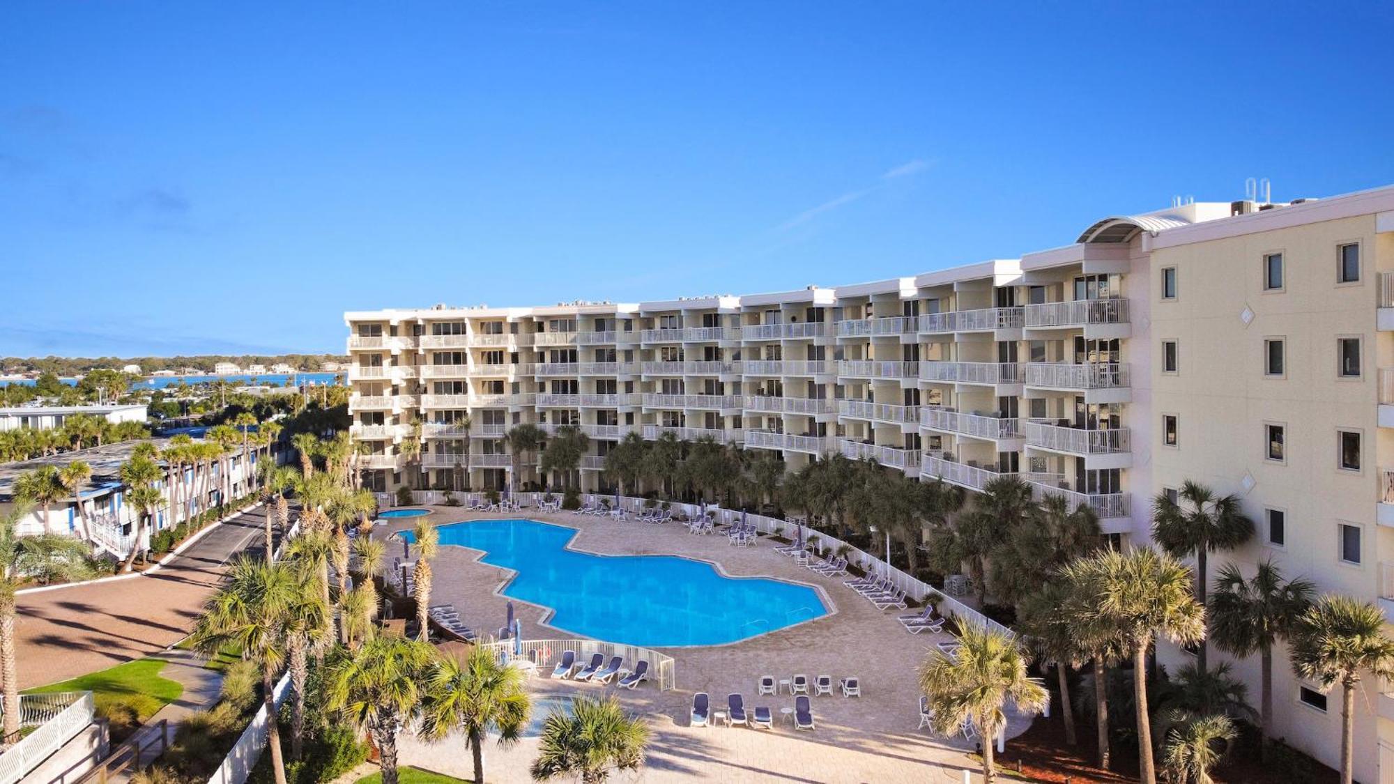 Destin West Gulfside 301 - True Beachfront Luxury - Beautiful Views! Fort Walton Beach