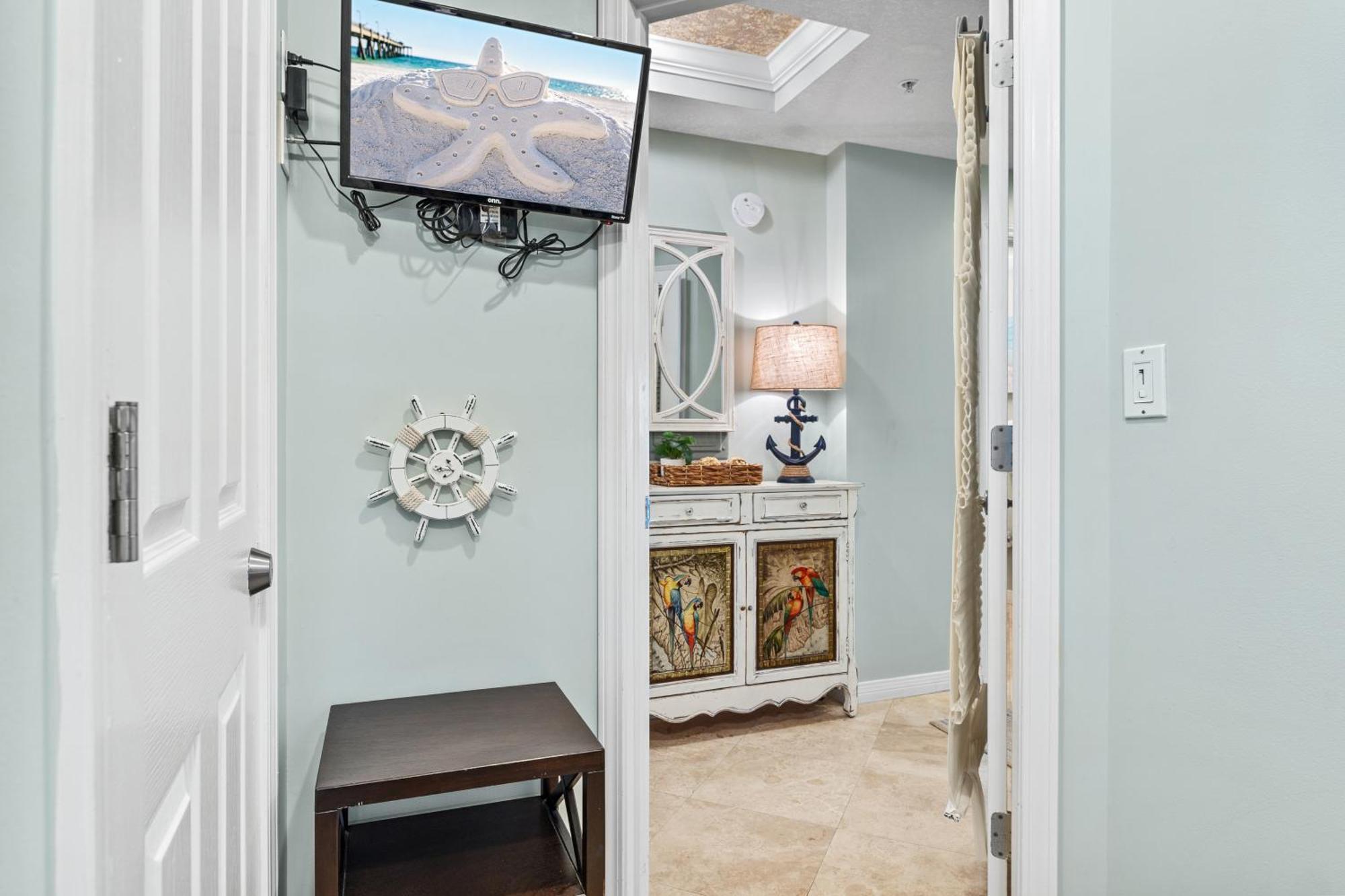 Holiday home Gulfside 402 - True Luxury Beachfront At Destin West - View In The Resort! *