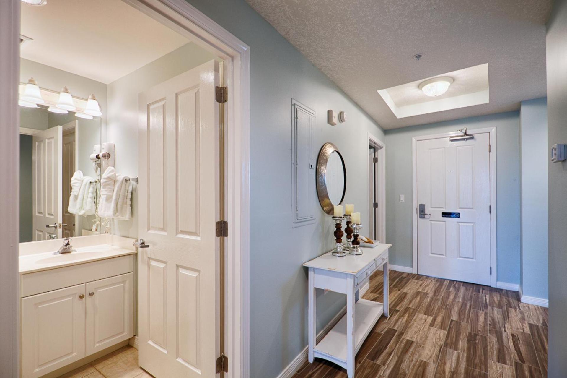 Destin West Gulfside 308 - Amazing View - Free Service!